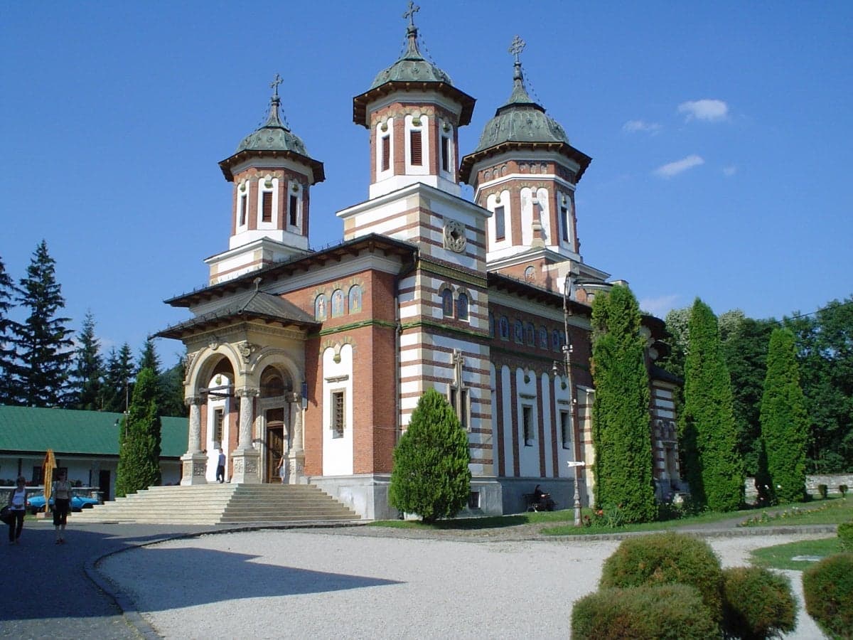 Страната на Дракула (от София и Велико Търново)