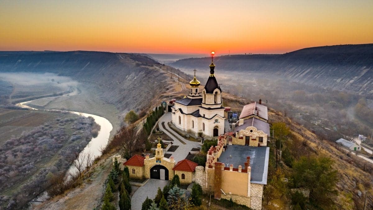 Екскурзия в Молдова - Кишинев - история, кухня и култура - 3 нощувки!