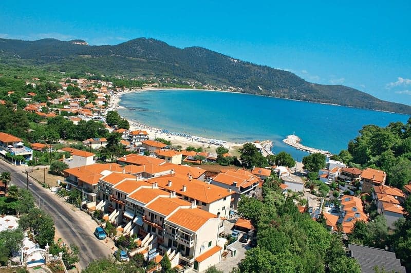 Почивка на остров Тасос - 4 нощувки със закуски и вечери - хотел "Ntinas Filoxenia" 4* - Специално предложение с тръгване от Козлодуй и София!