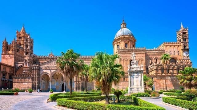 Мечтаната Сицилия + БОНУС 6 екскурзии - Athena Resort Village 4* Superior - полет от Варна
