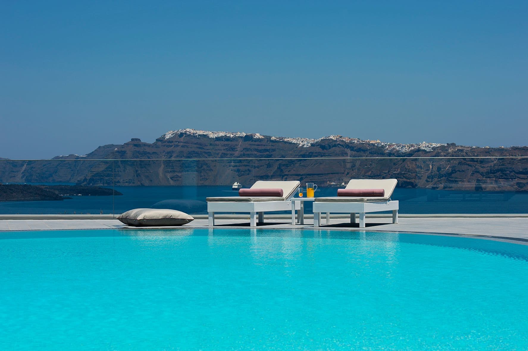 Acroterra Rosa Santorini