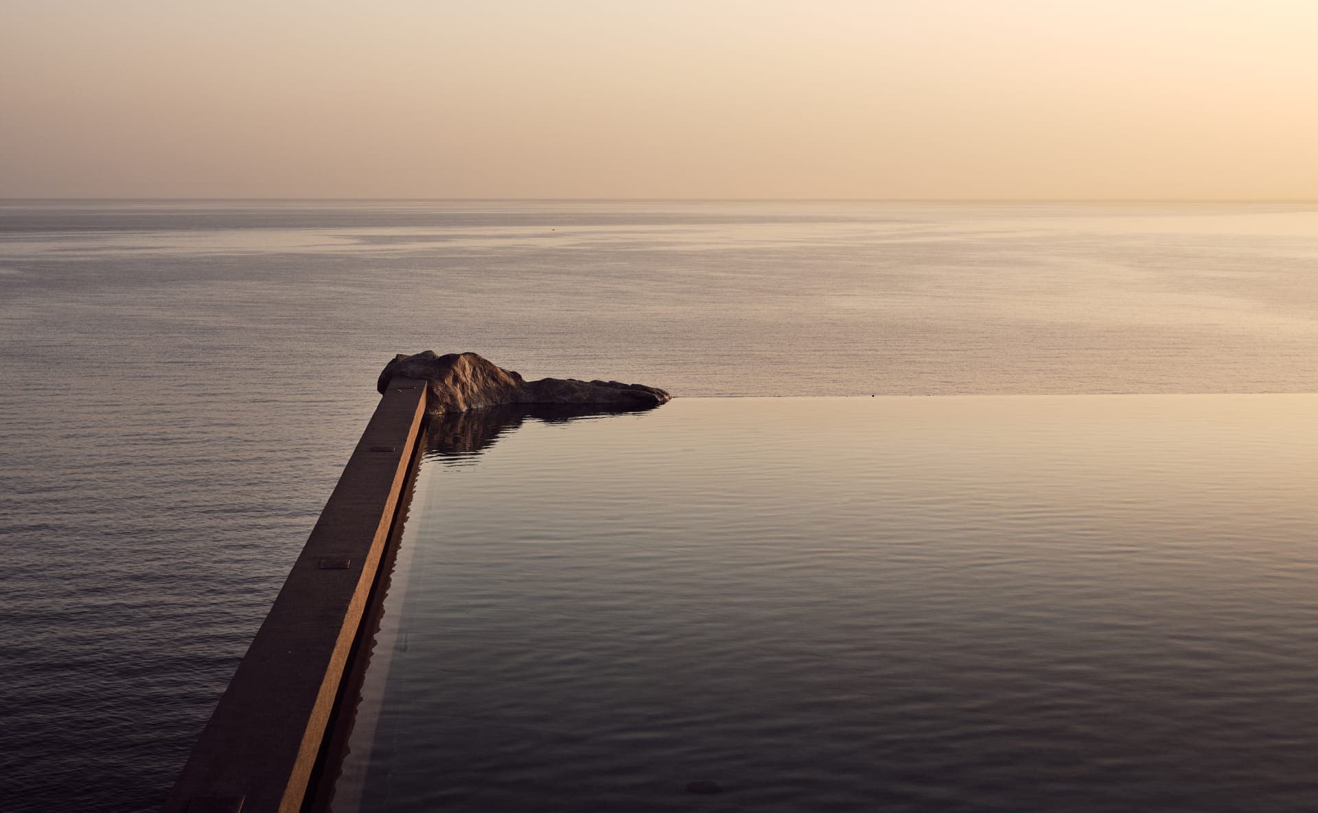 Acro Suites – A Wellbeing resort