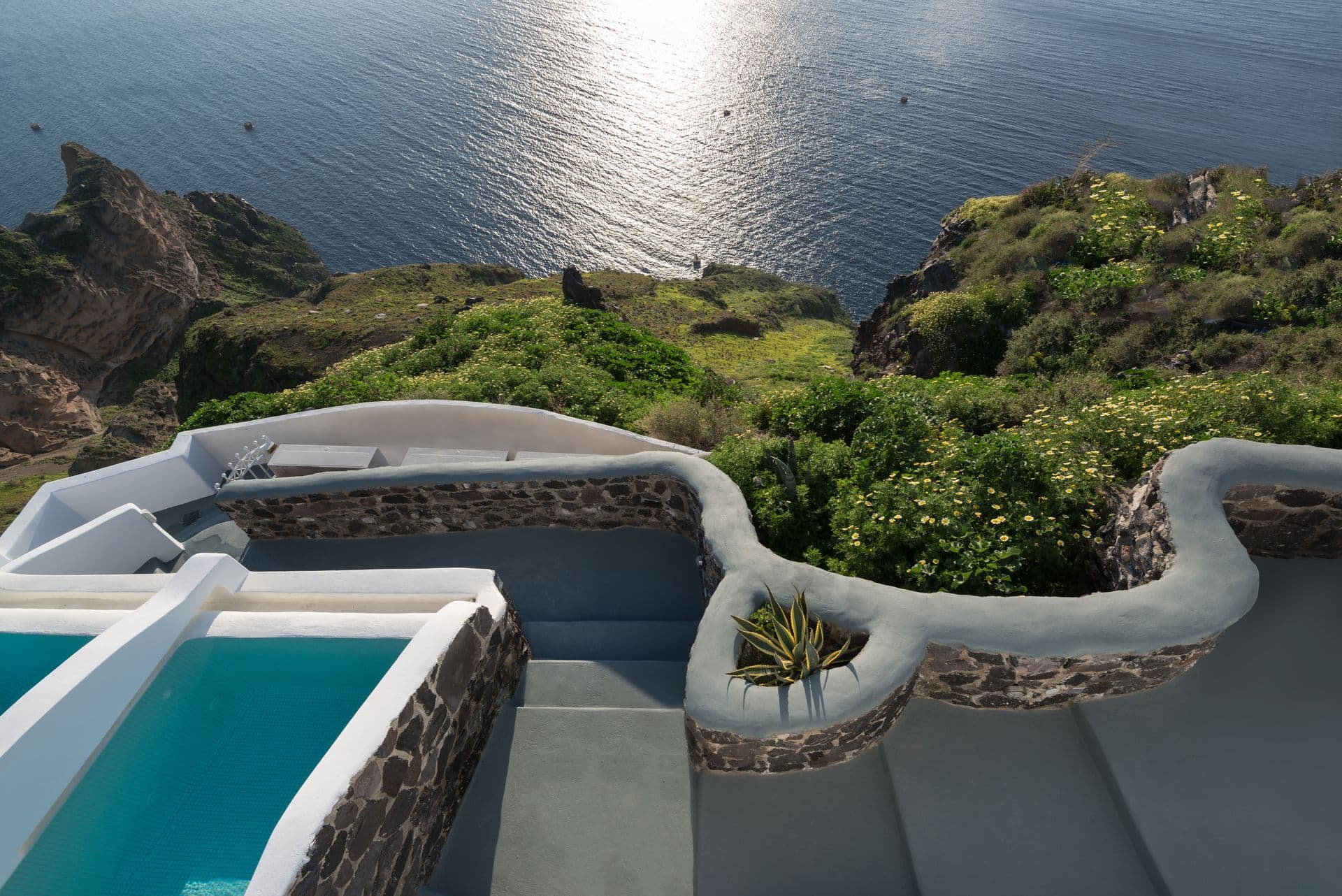 Adamant Suites Santorini