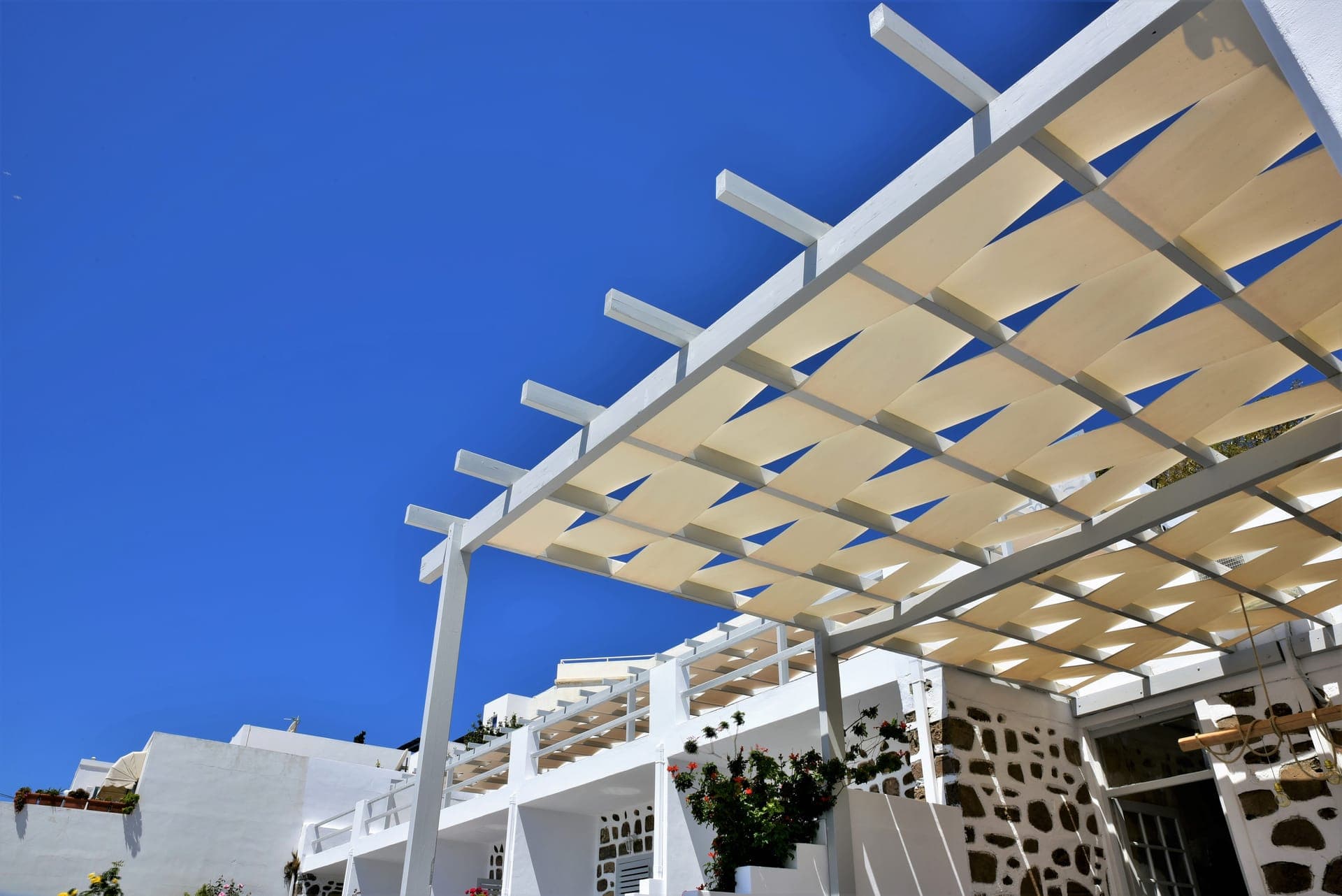 Adamas Hotel