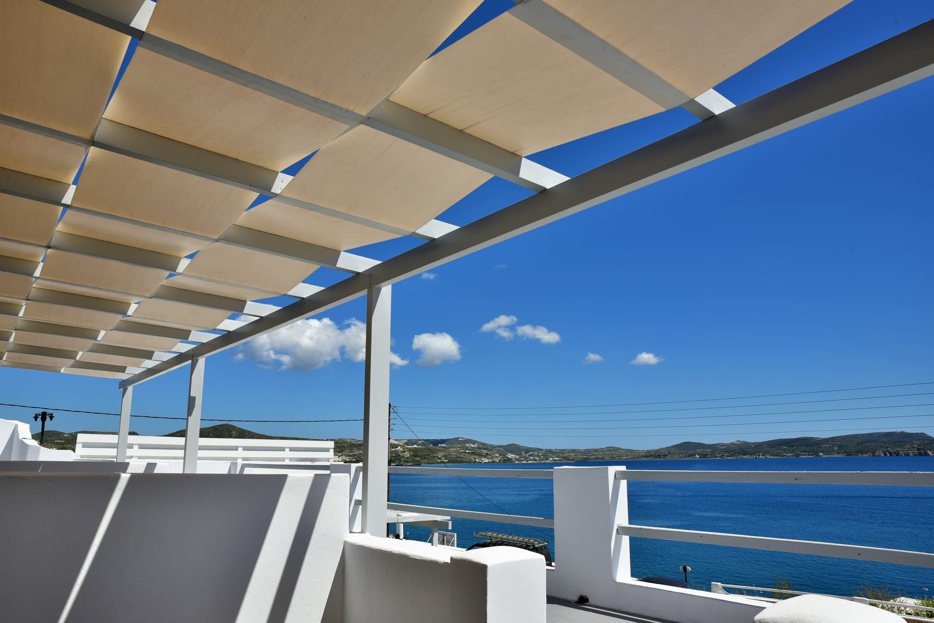 Adamas Hotel