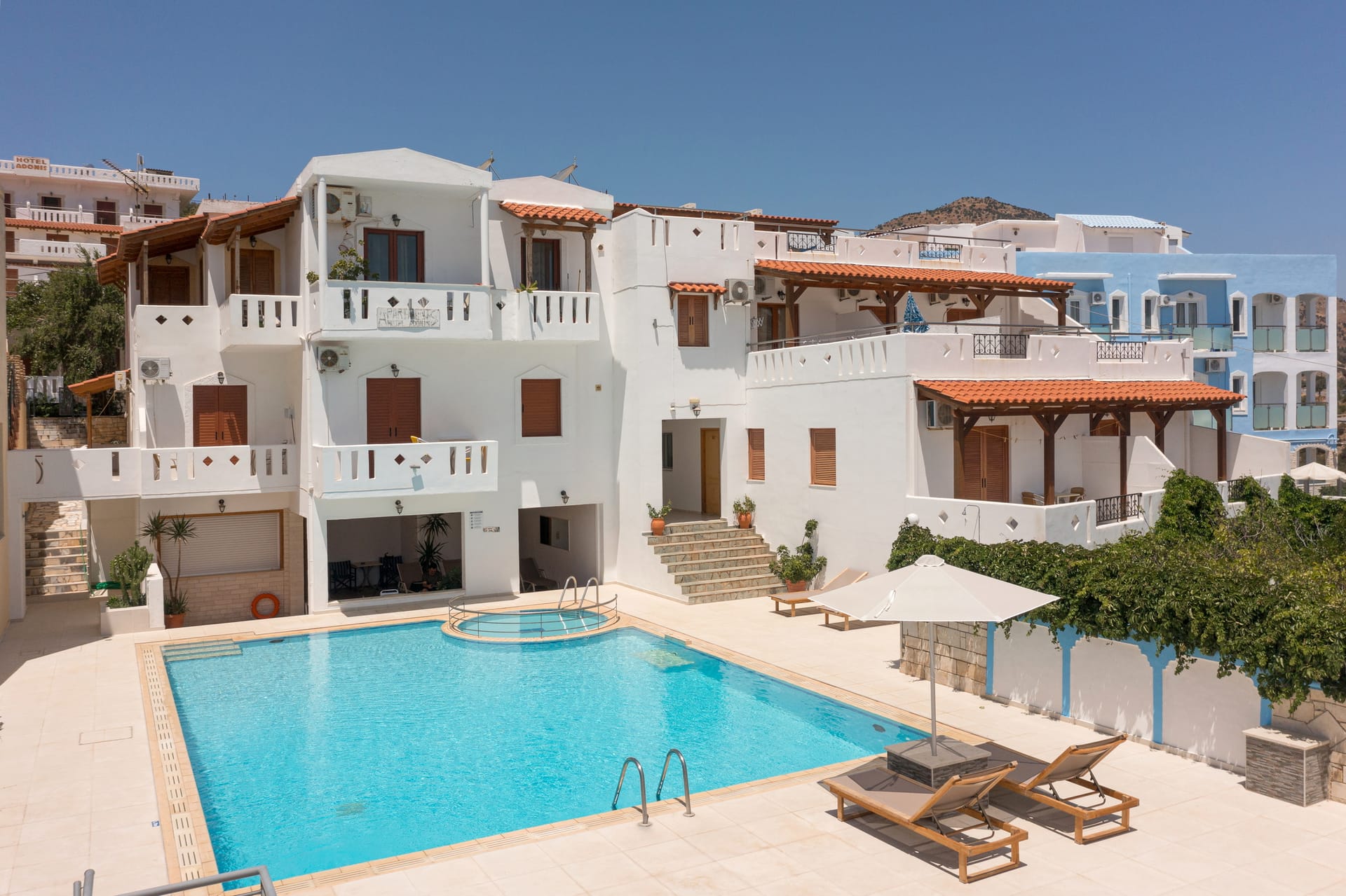 Hotel Adonis