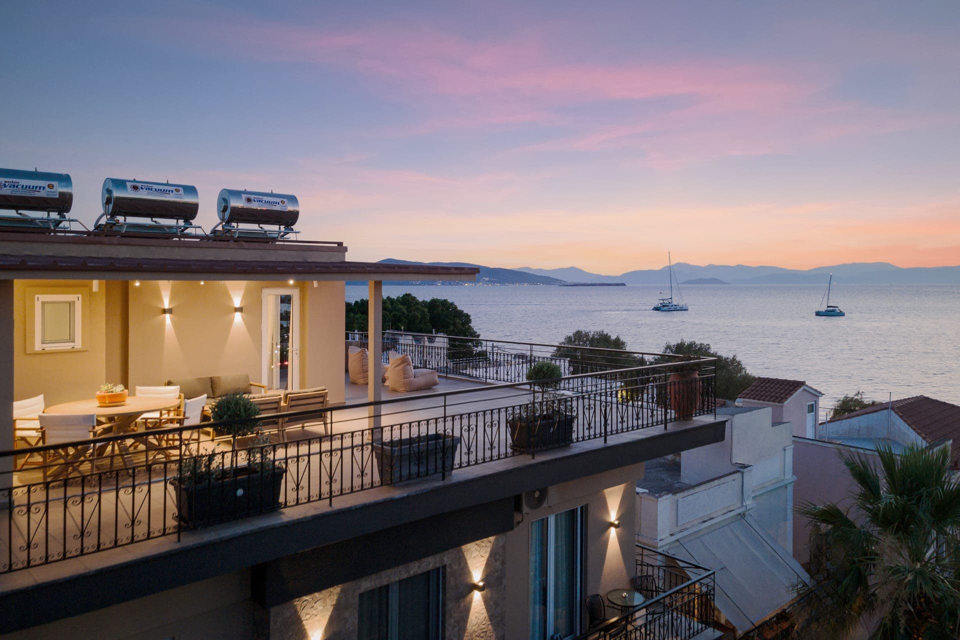 Aegina Dream Suites