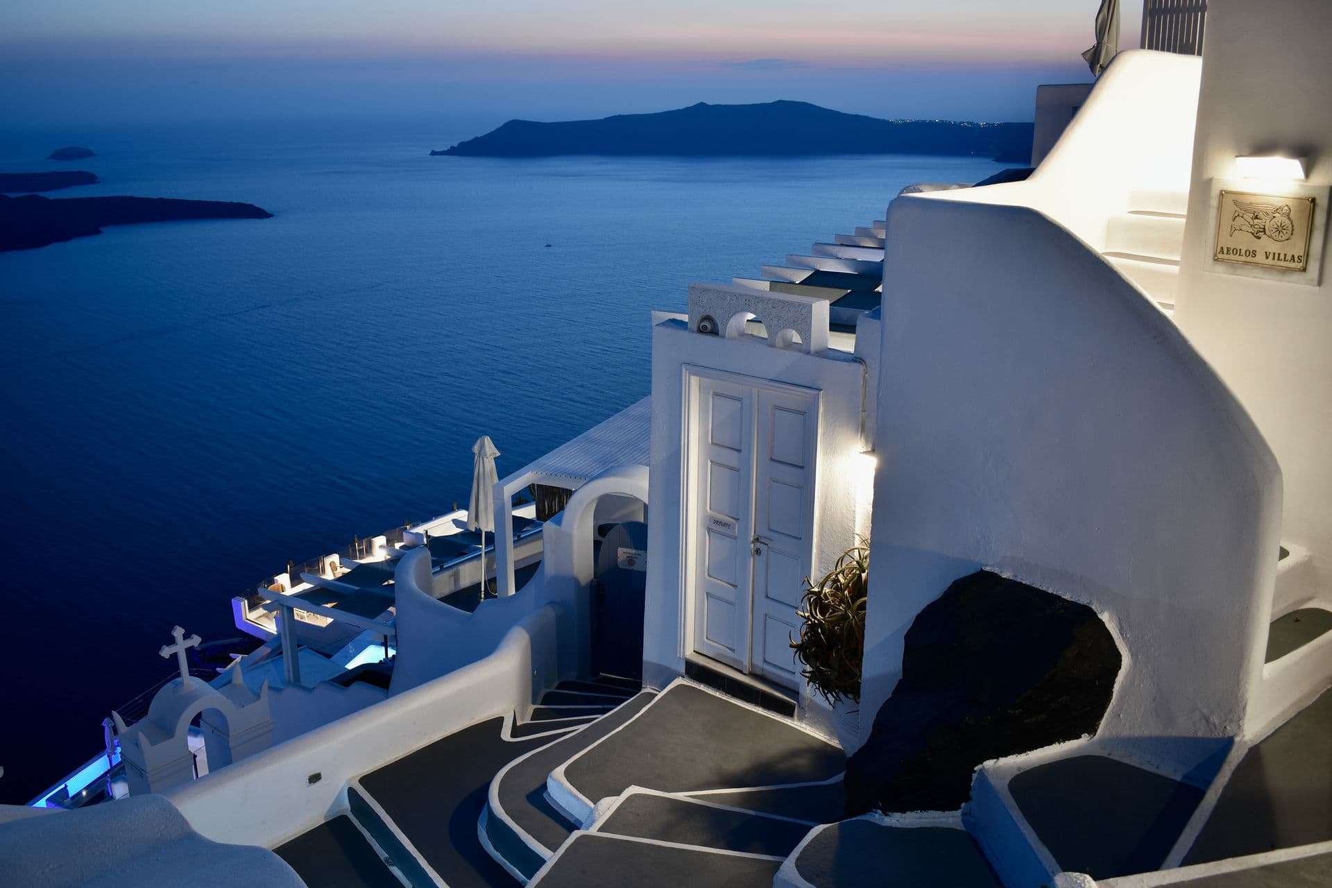 Aeolos Art & Eco Suites Adults Only