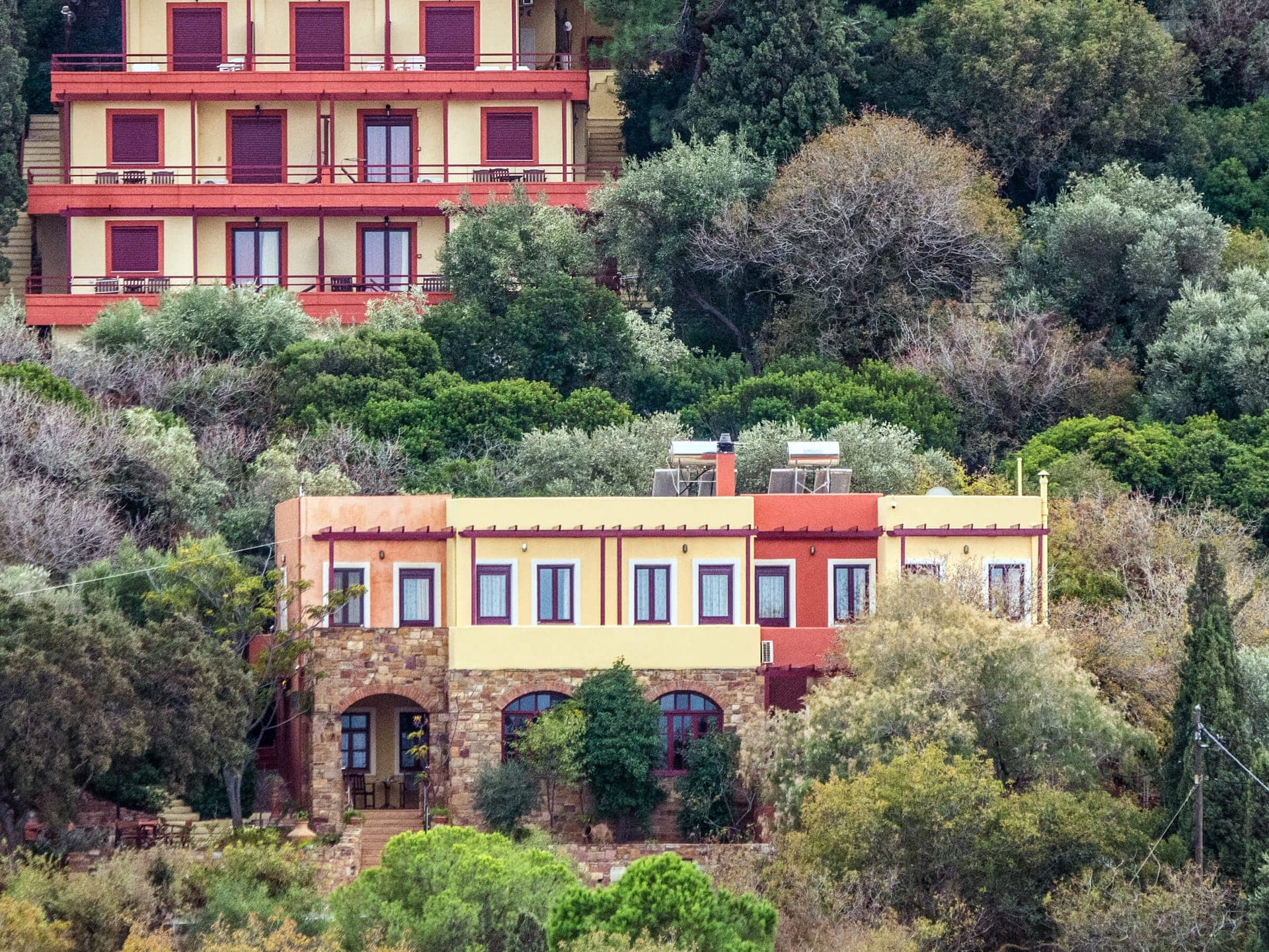 Aeriko Benovias Rooms & Apartments
