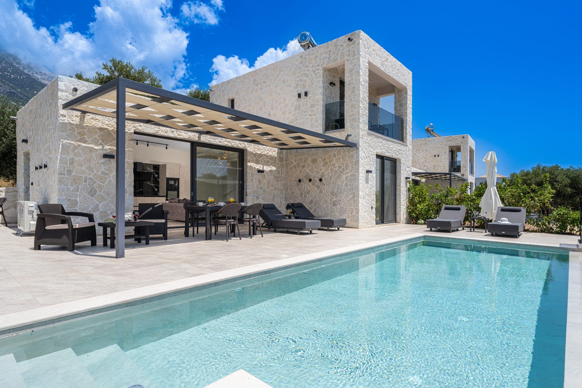 Aggelatos Stone Villas