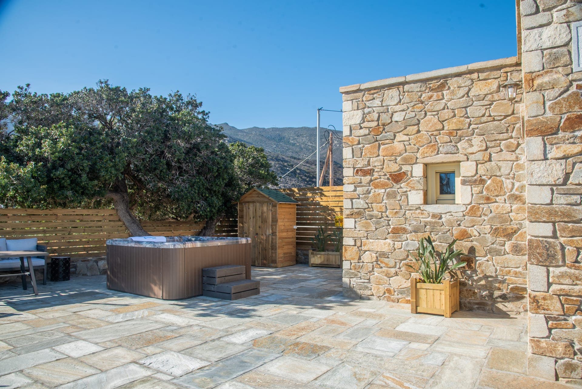 Agiannirema Stone Houses