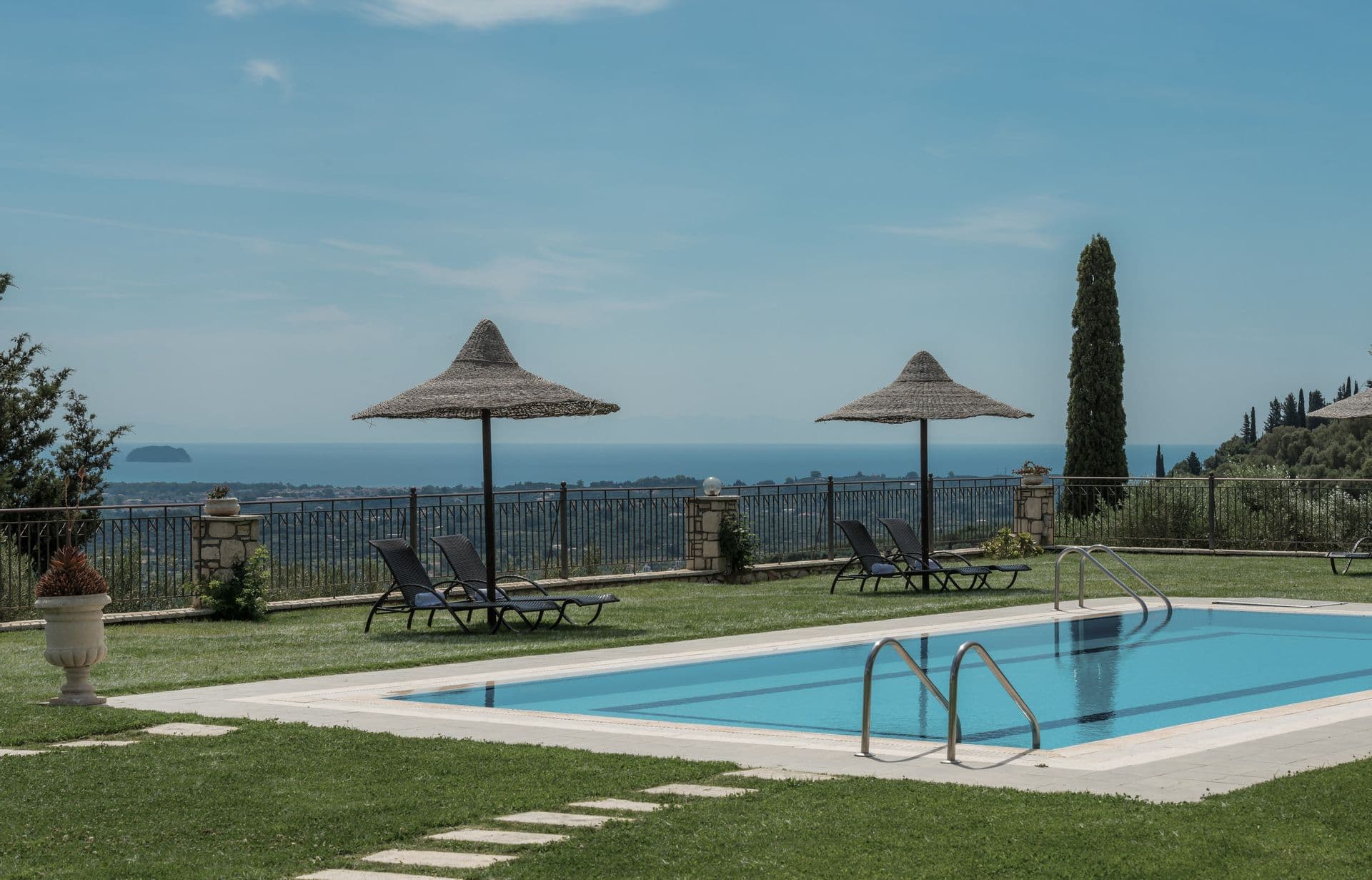 Agrikia Villa - Varvarigos Houses