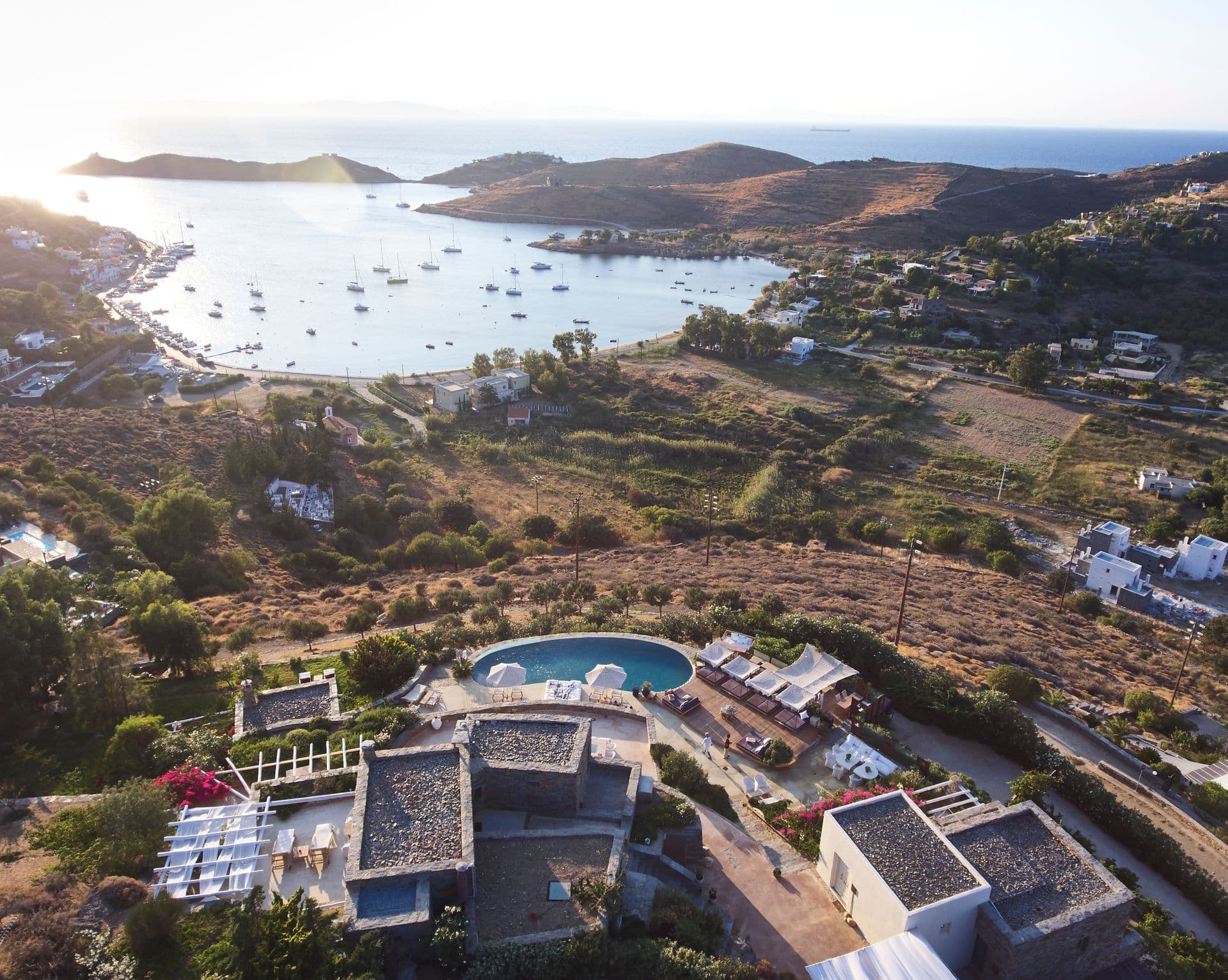 Aigis Suites Kea