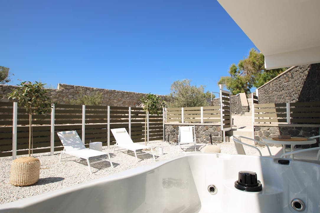 Airy Suites Santorini