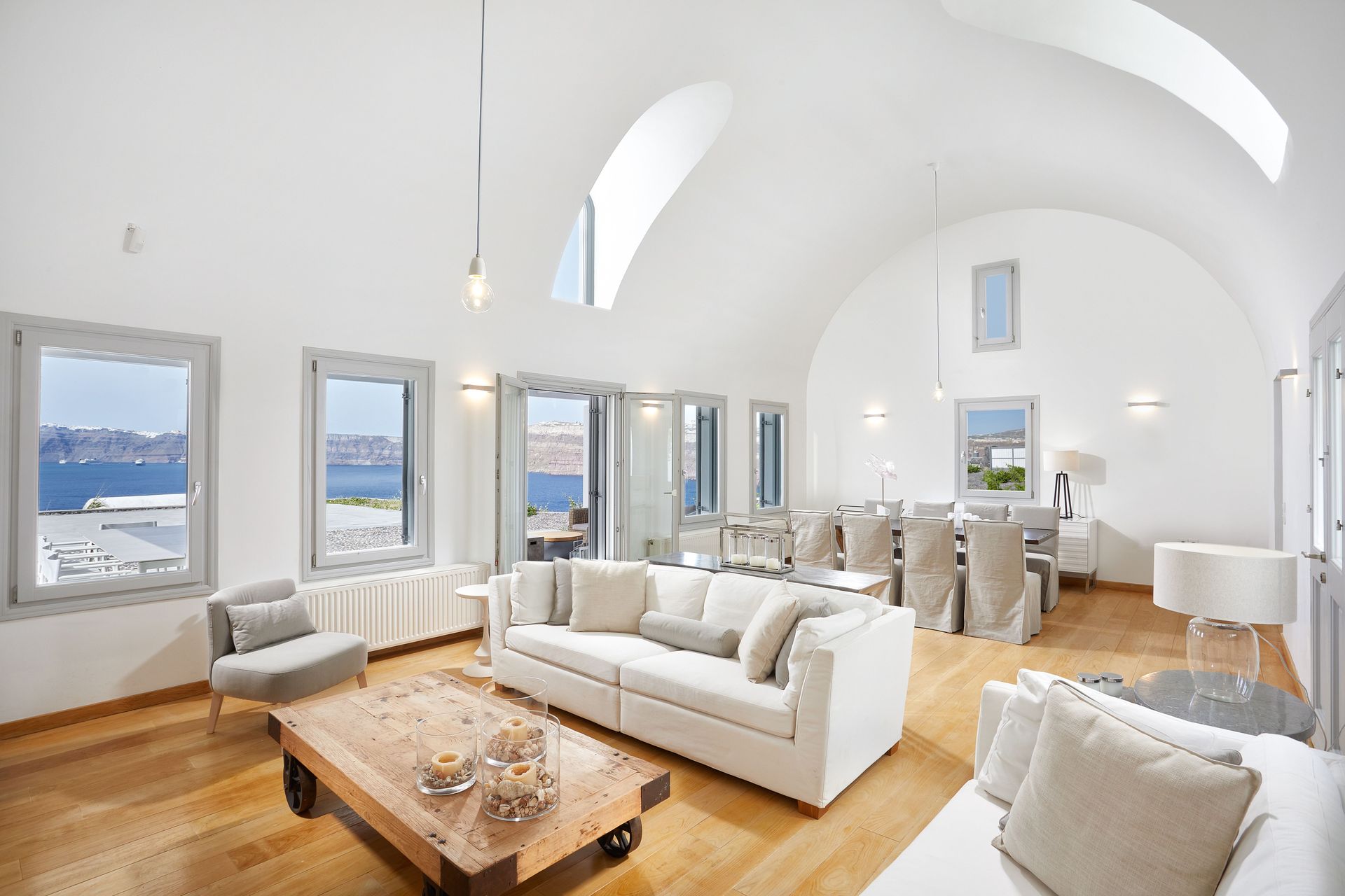 Akrotiri Private Residence