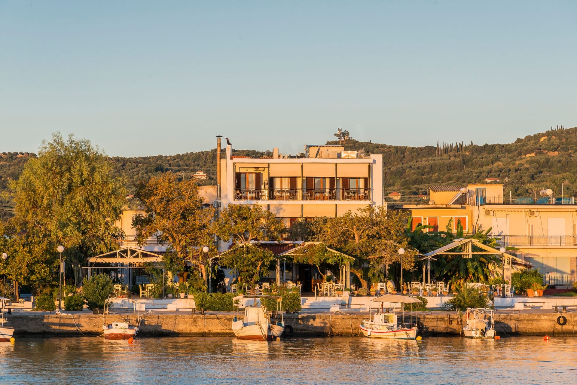 Akroyali Hotel & Villa Ganios Apartments