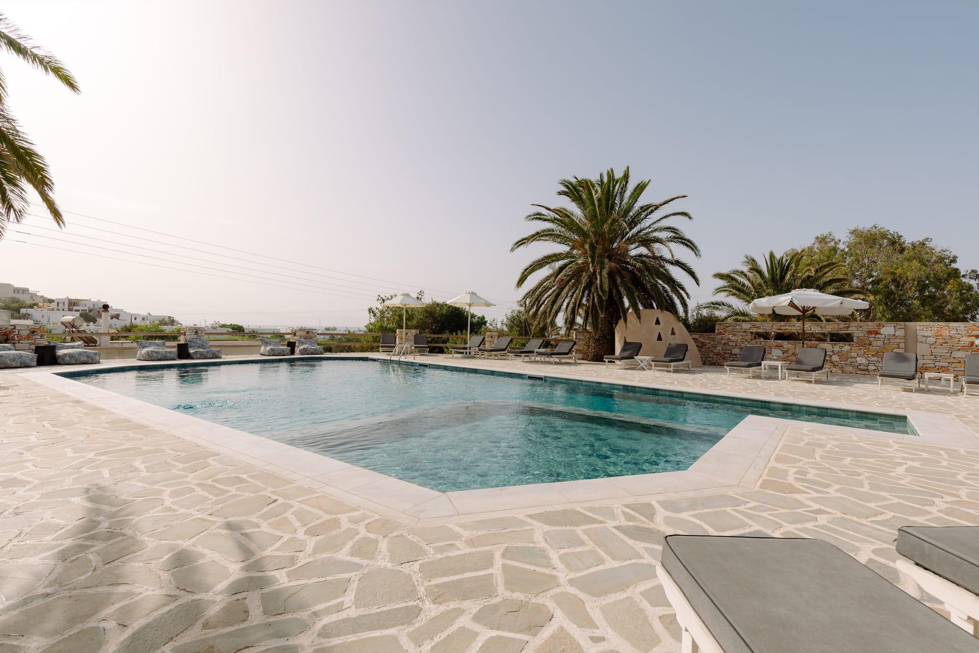 Pnoi Hotel Paros