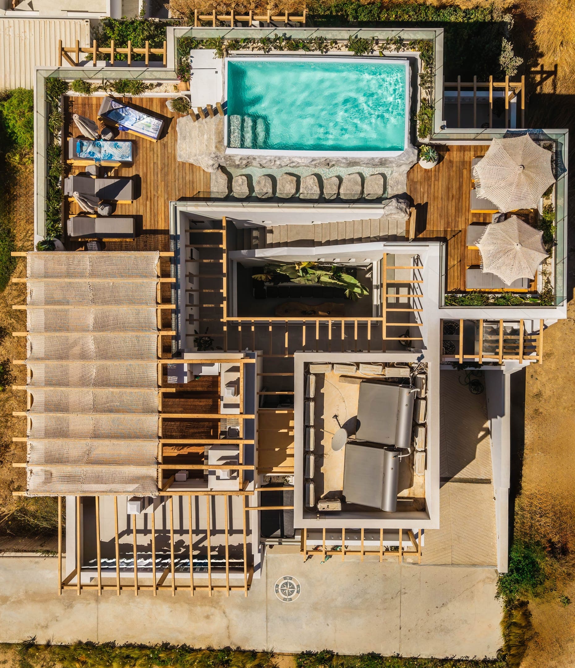 Alenor City Hotel