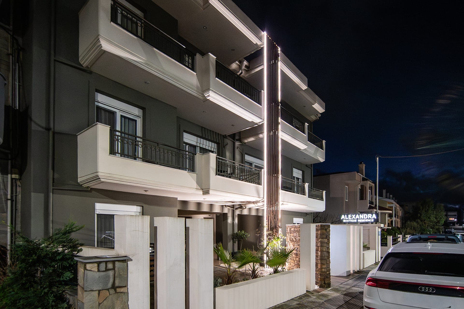 Alexandra Boutique Residence Seaside