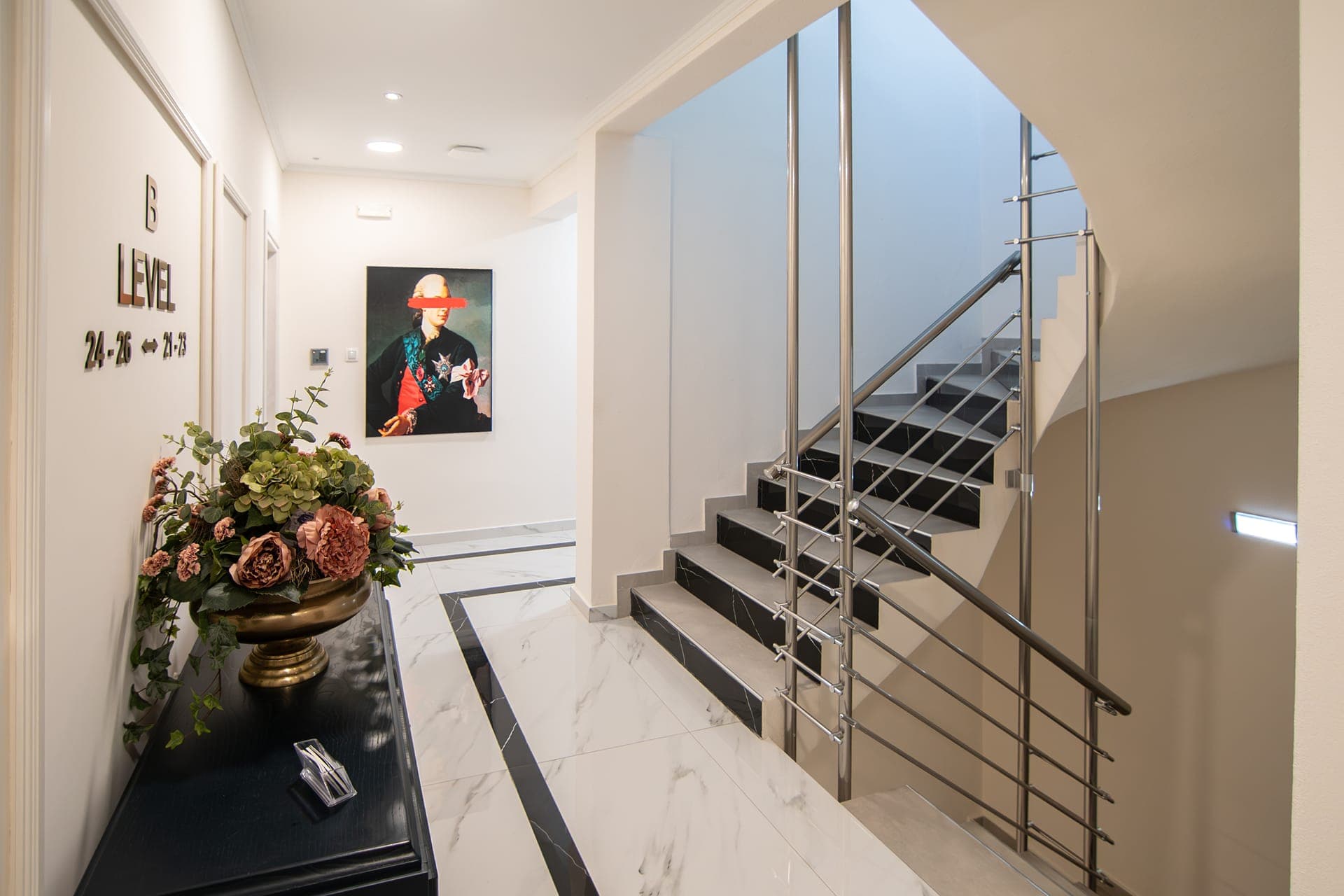 Alexandra Boutique Residence Downtown