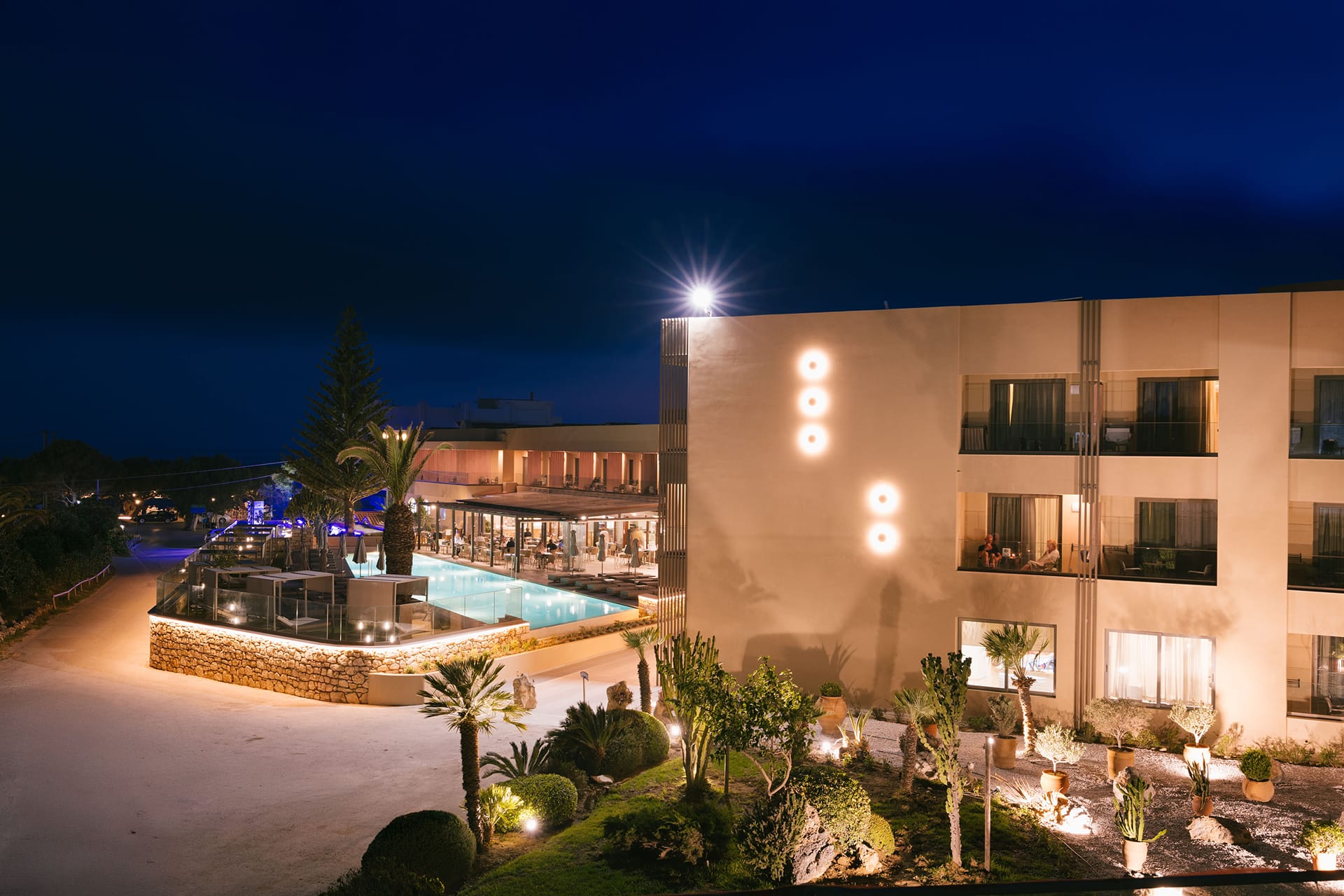 Alianthos Estate Resort