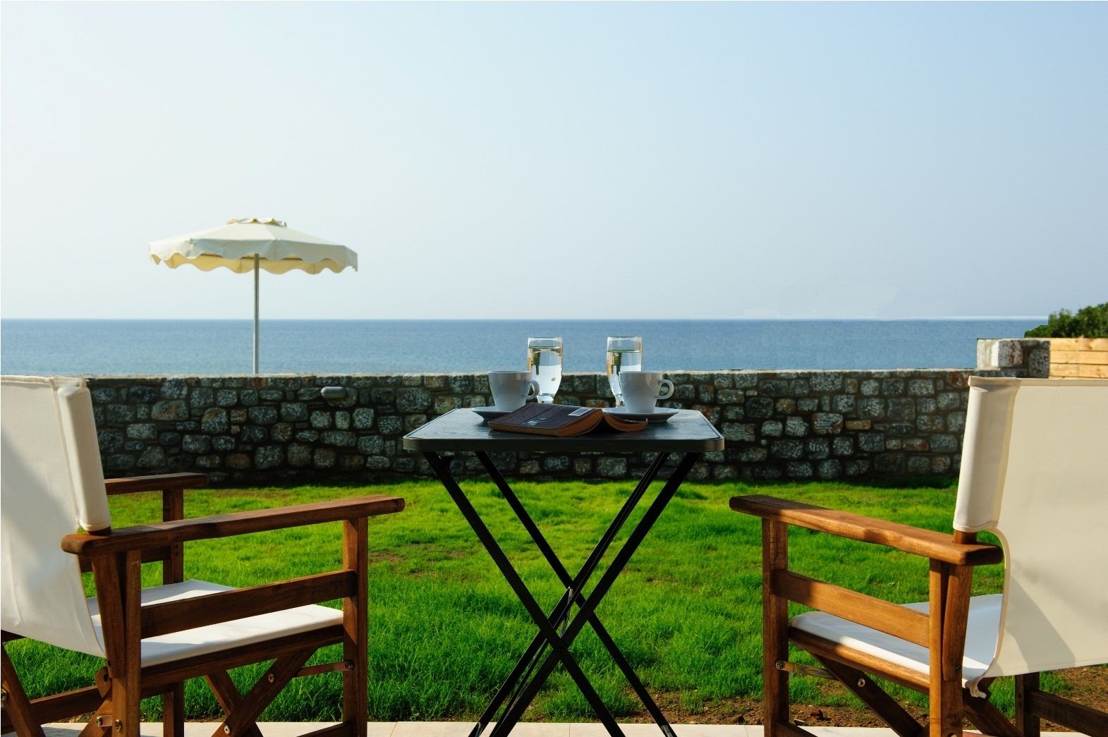 Alisahni Beachfront Villas