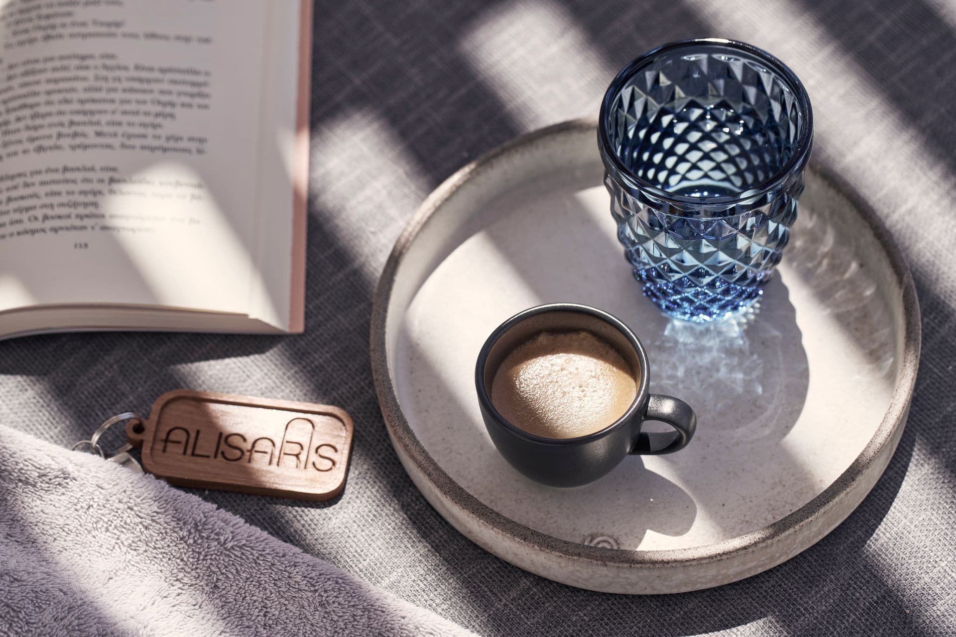 Alisaris Caves Suites