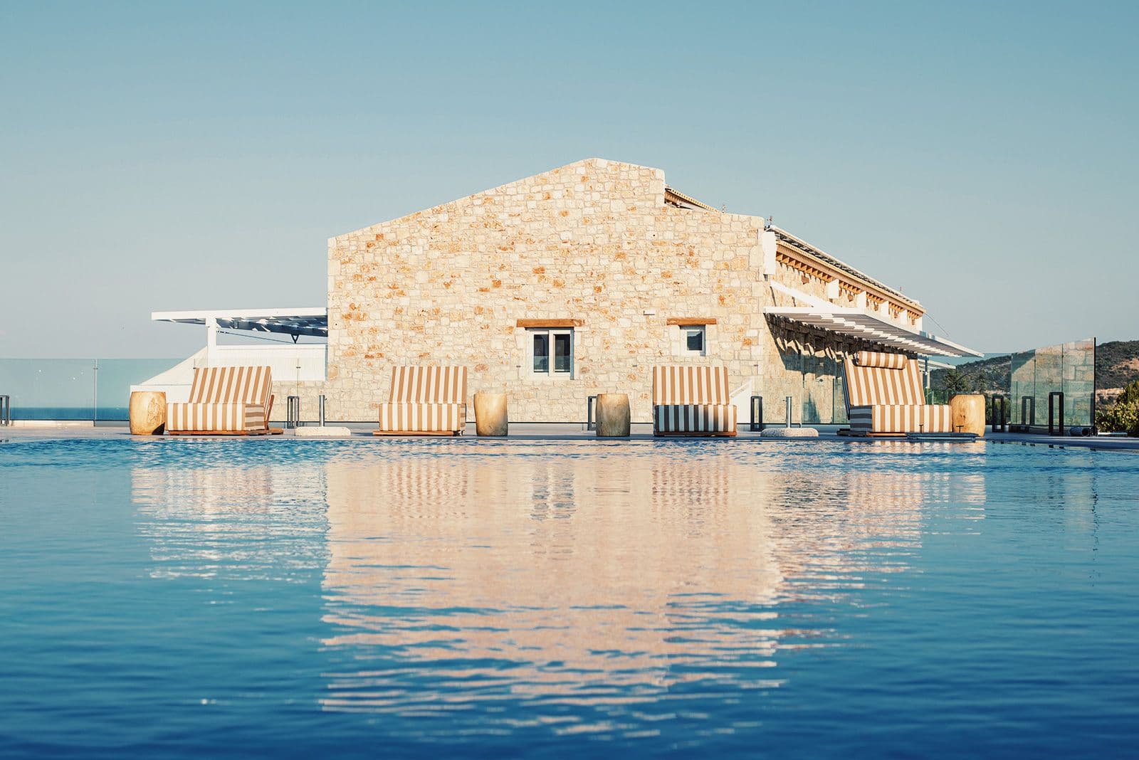 Fexulis Studios & Suites