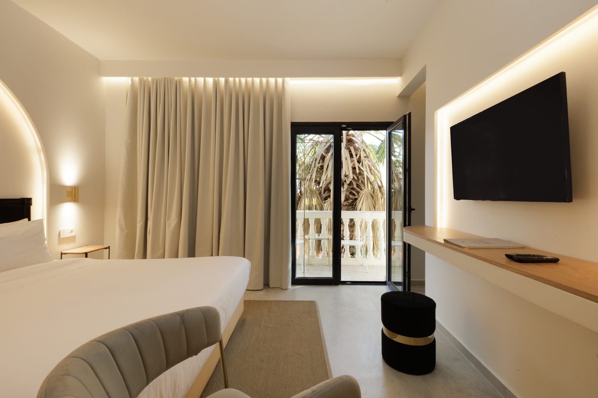 The Alley Hotel