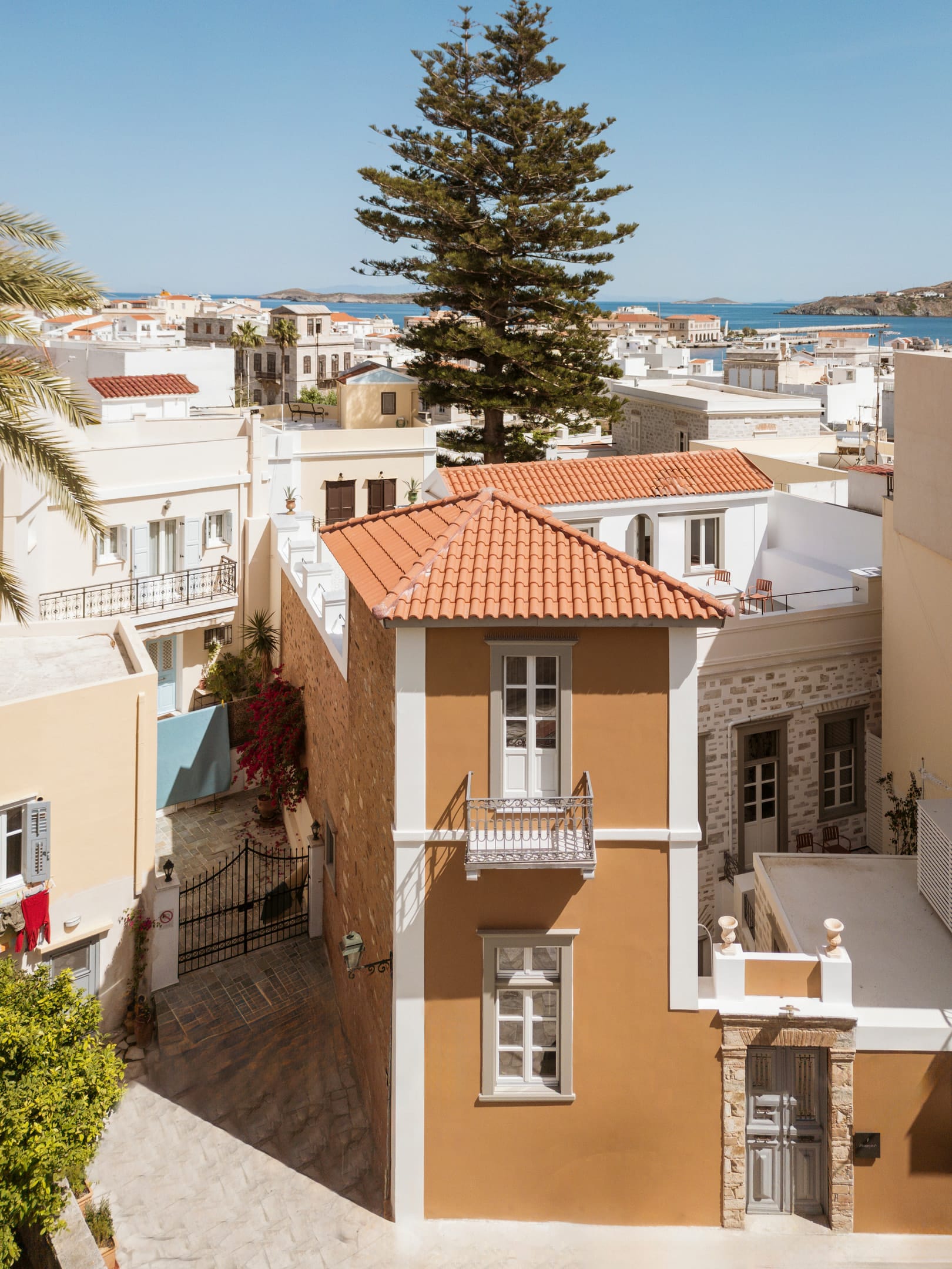 Alma Syros Suites