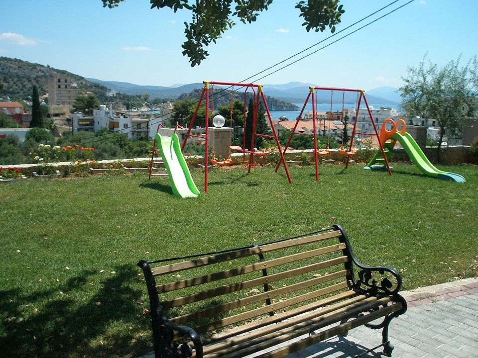 Alonia Studios Tolo