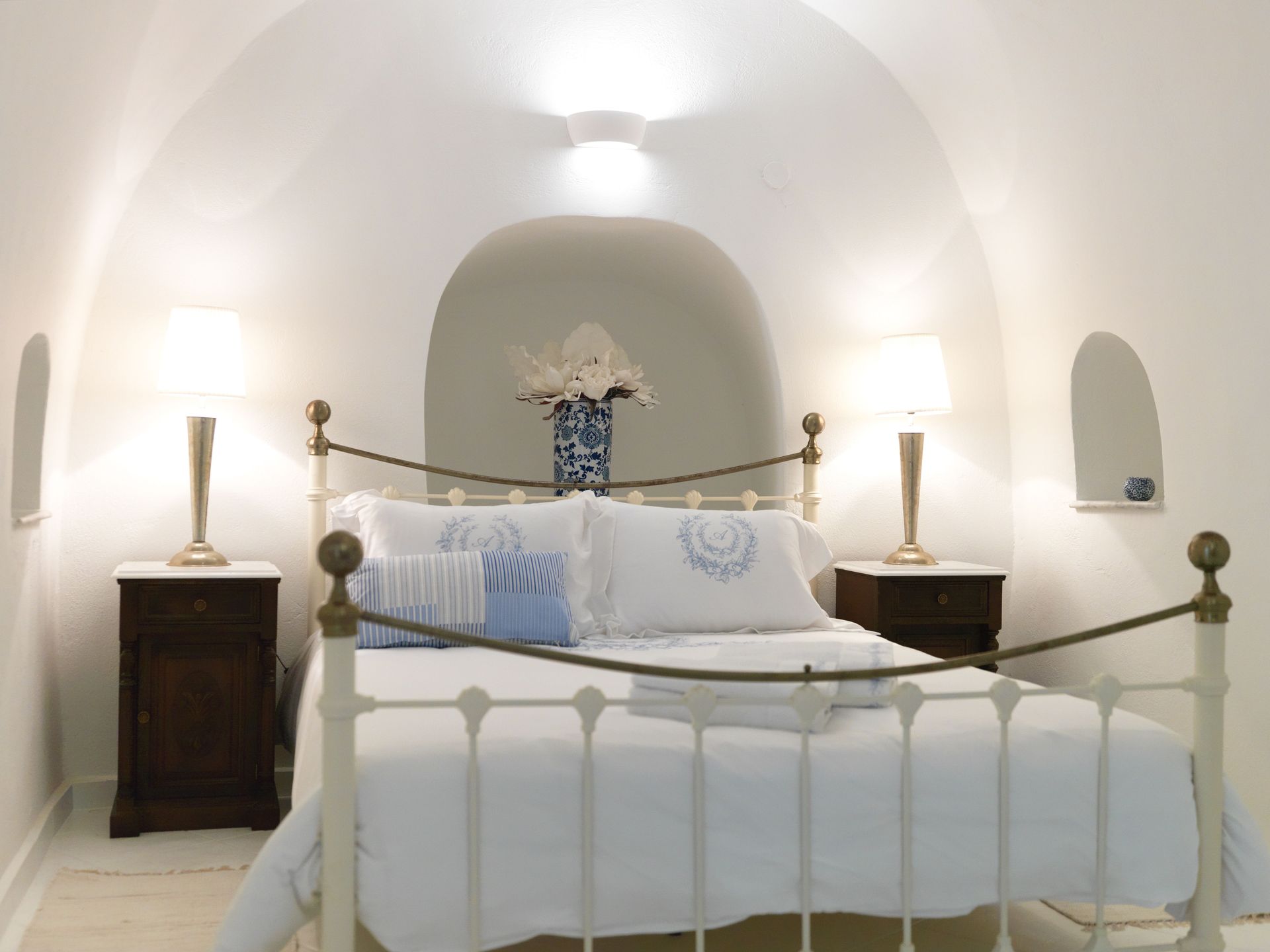 Oia Unique Homes by K&K