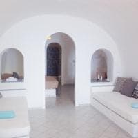 Altana Cliffside Villas Santorini