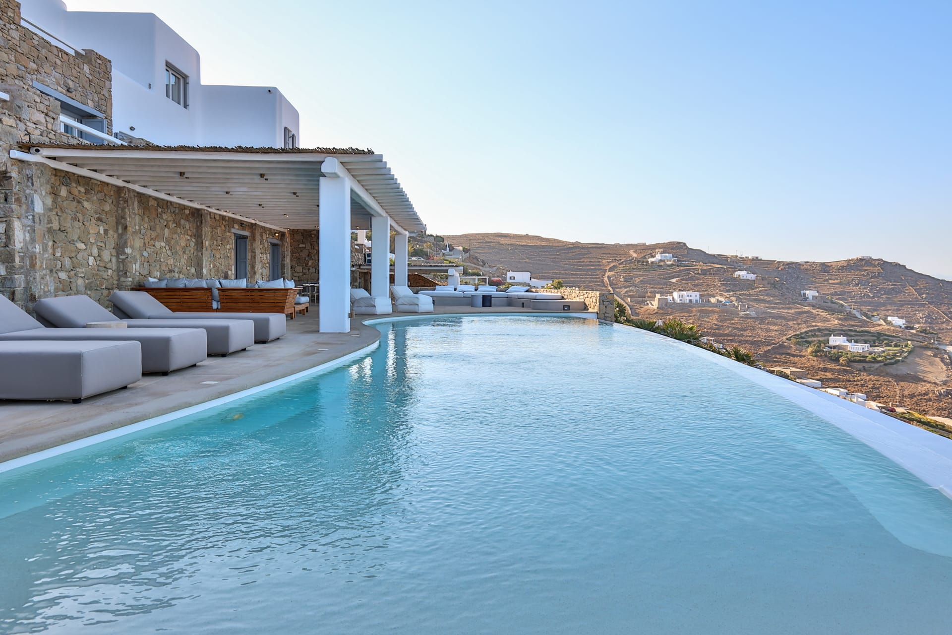 Altavista Villa