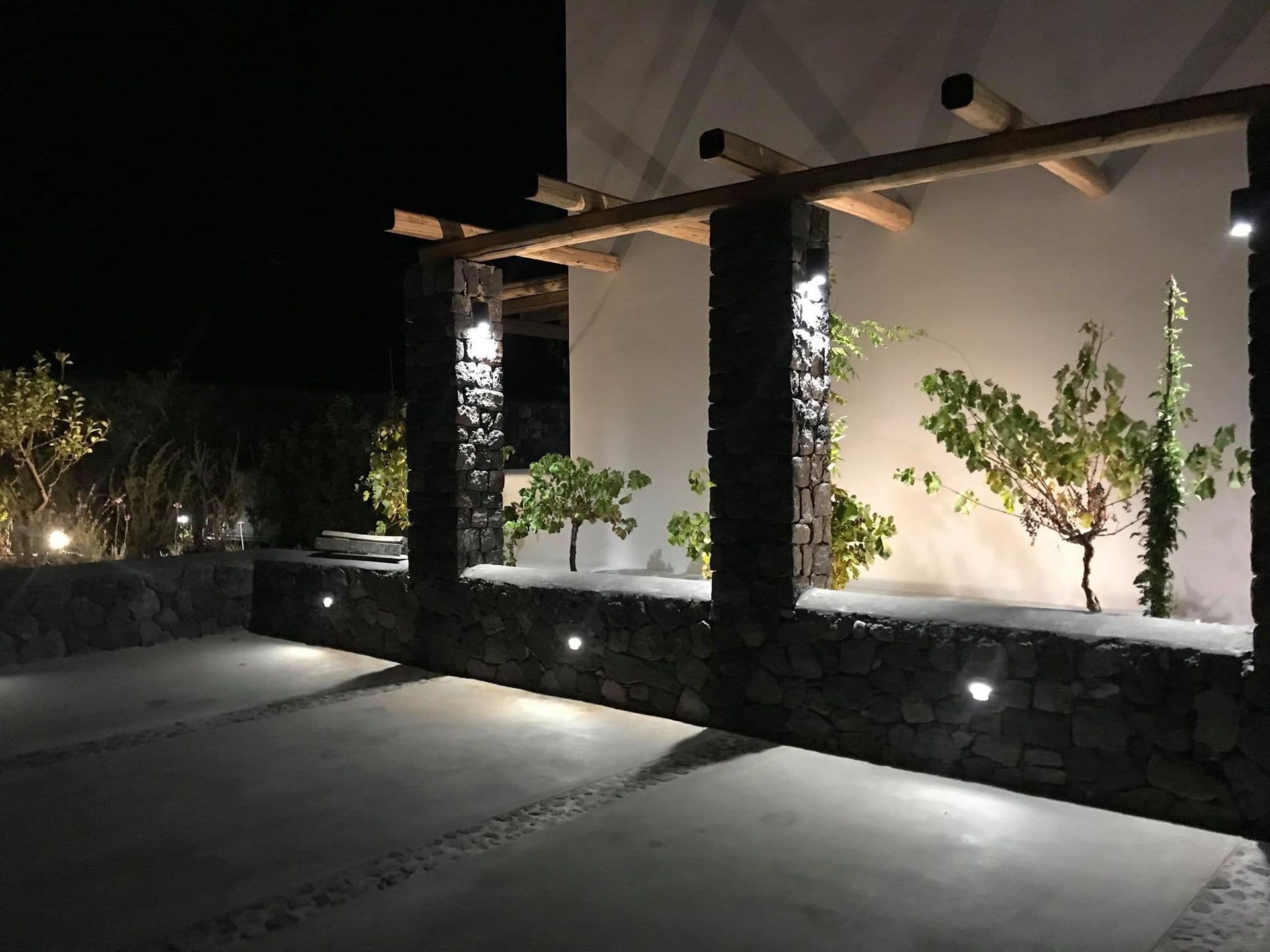 Altera Pars Suites Santorini