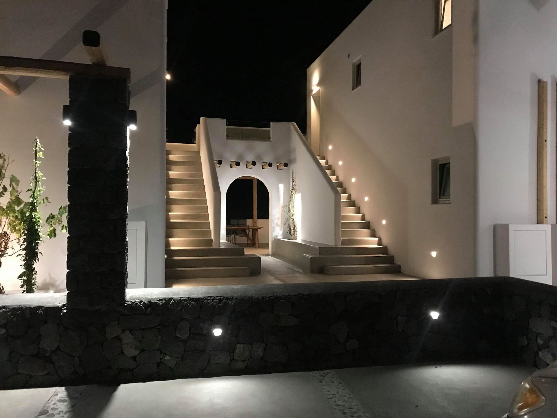 Altera Pars Suites Santorini