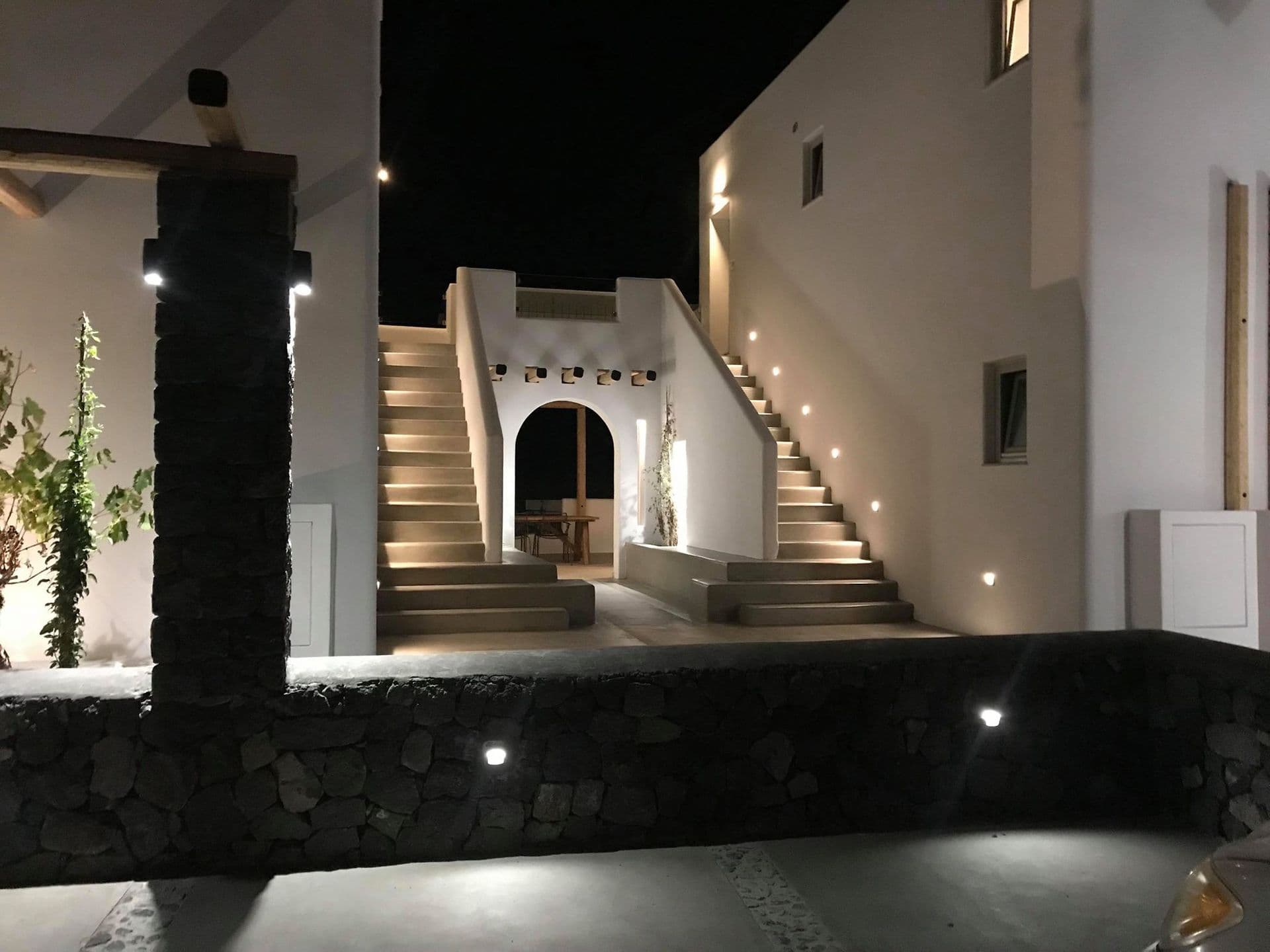 Altera Pars Suites Santorini