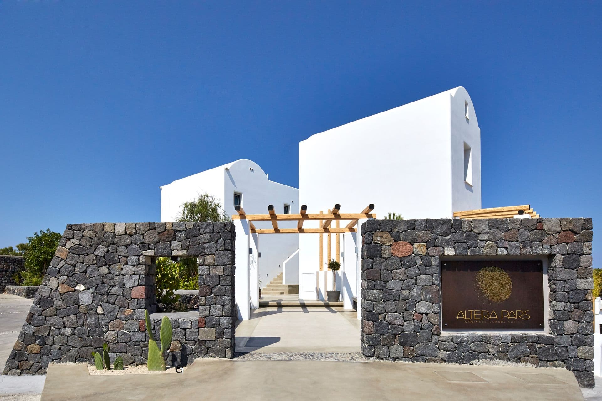 Altera Pars Suites Santorini