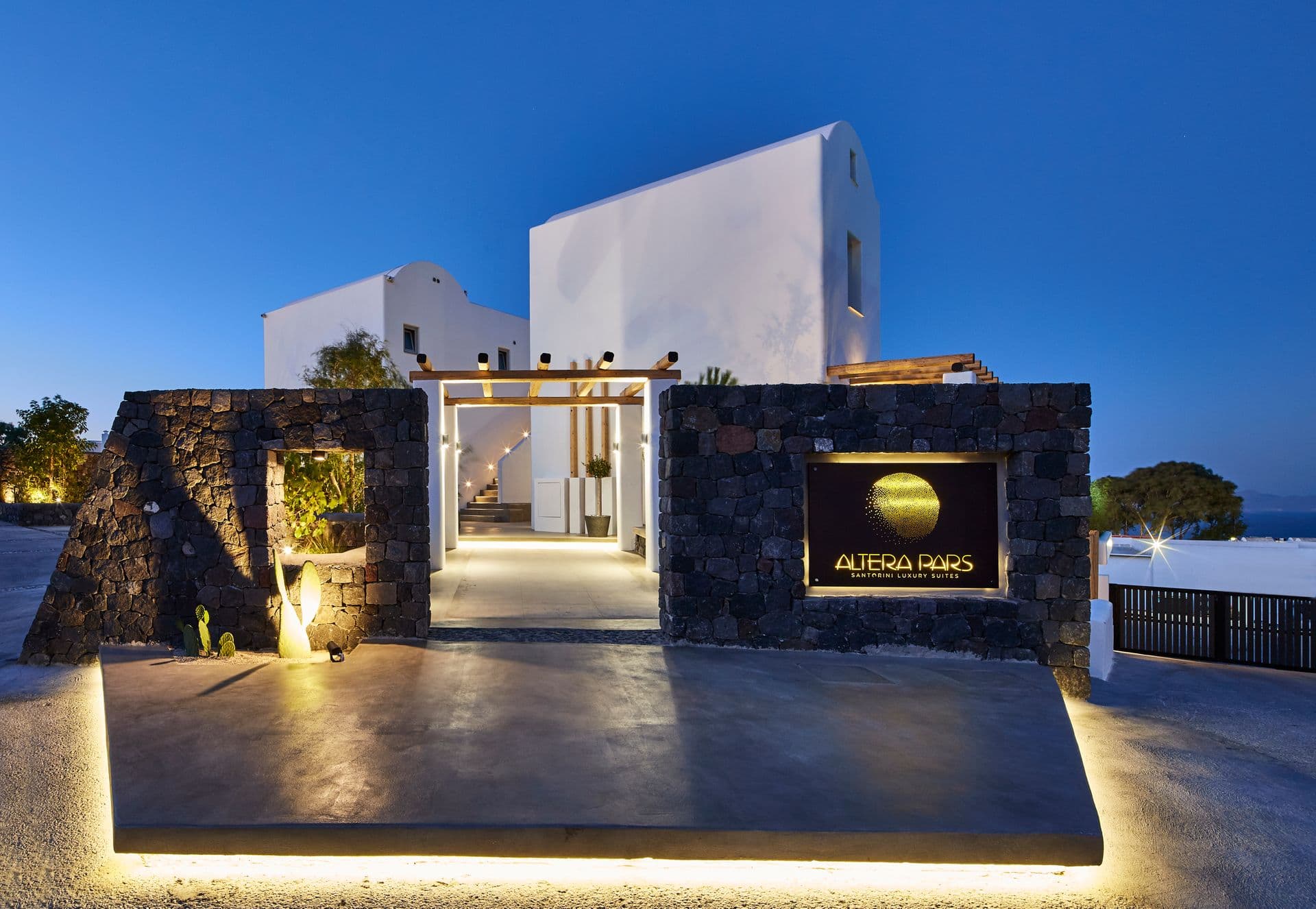 Altera Pars Suites Santorini