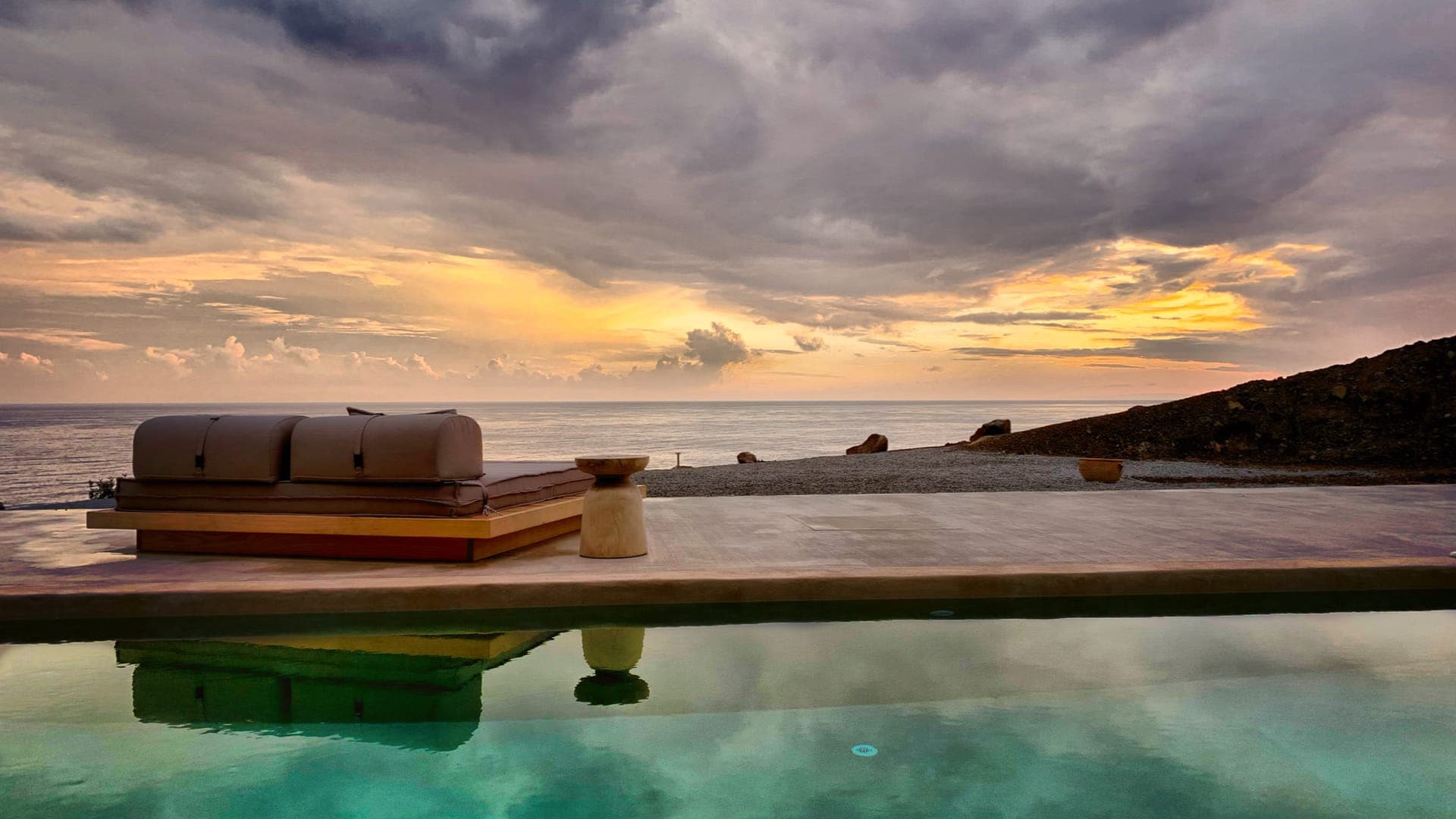 Altera Cave Villas