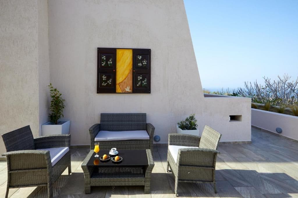 Alyvia Suites