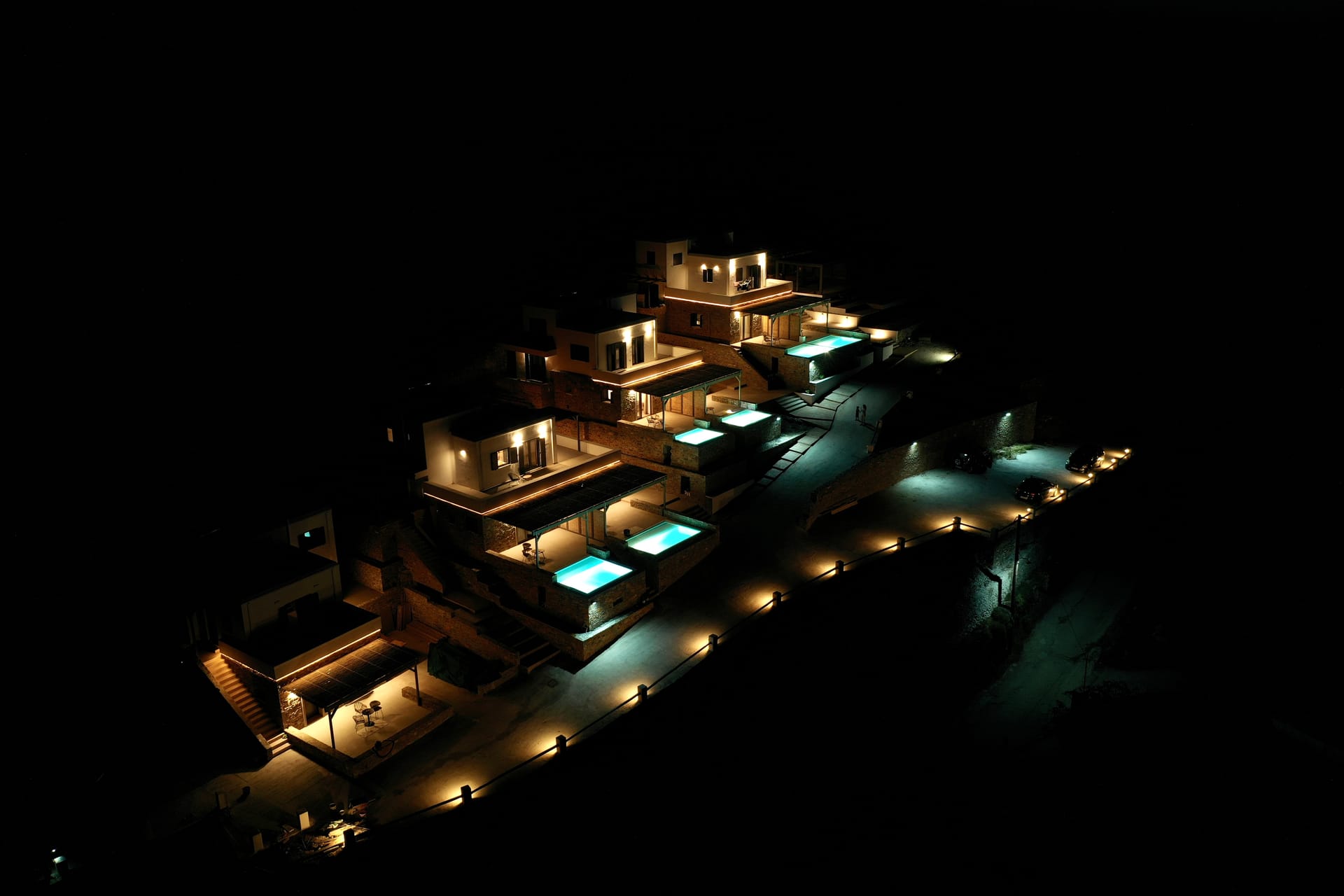 Amal Kythnos Suites
