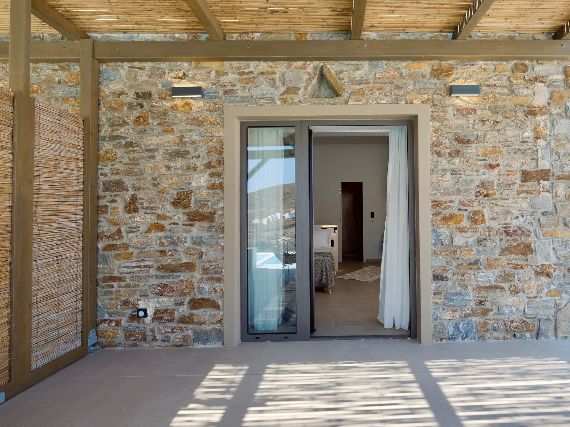 Amal Kythnos Suites