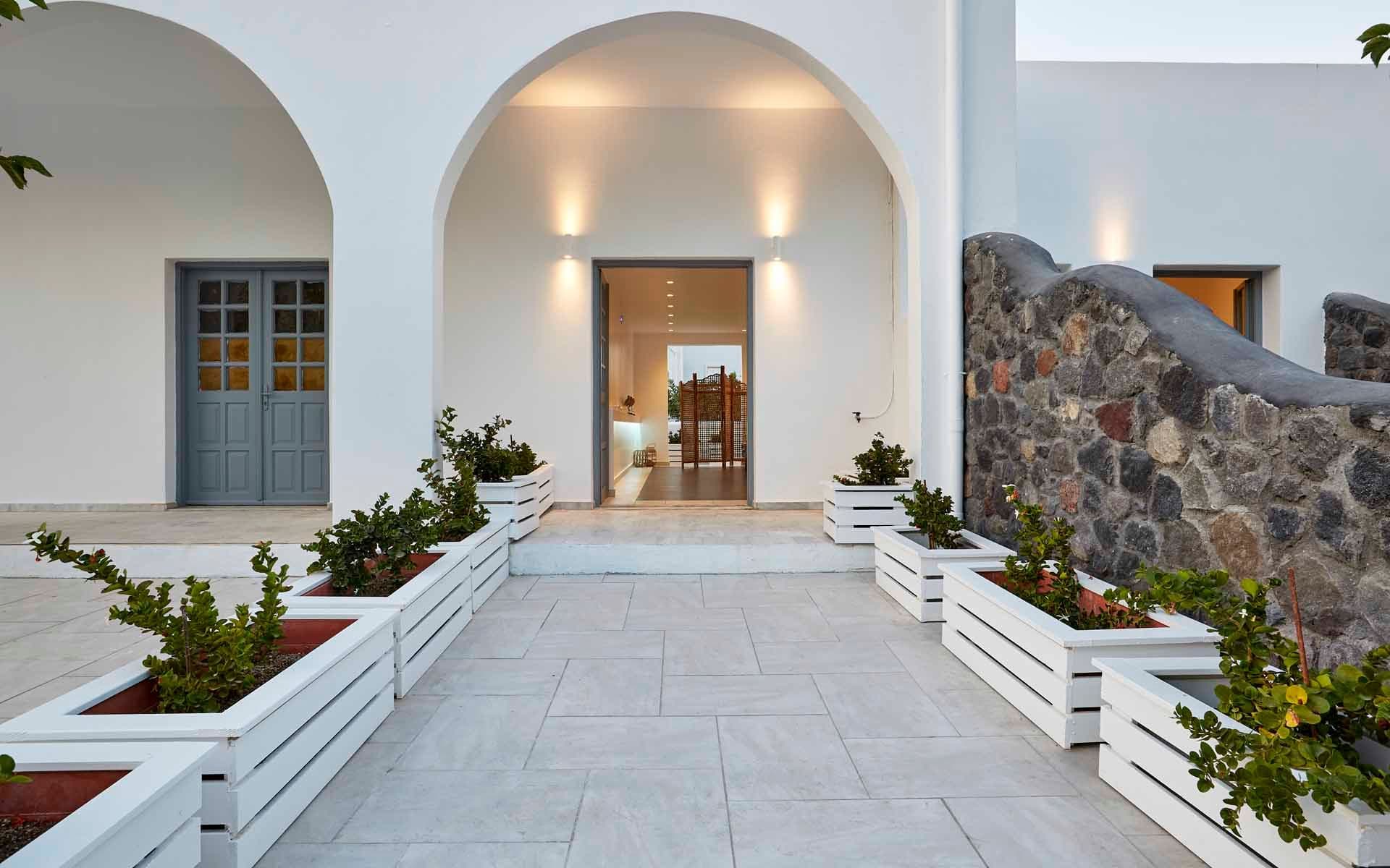 Amara Suites Santorini