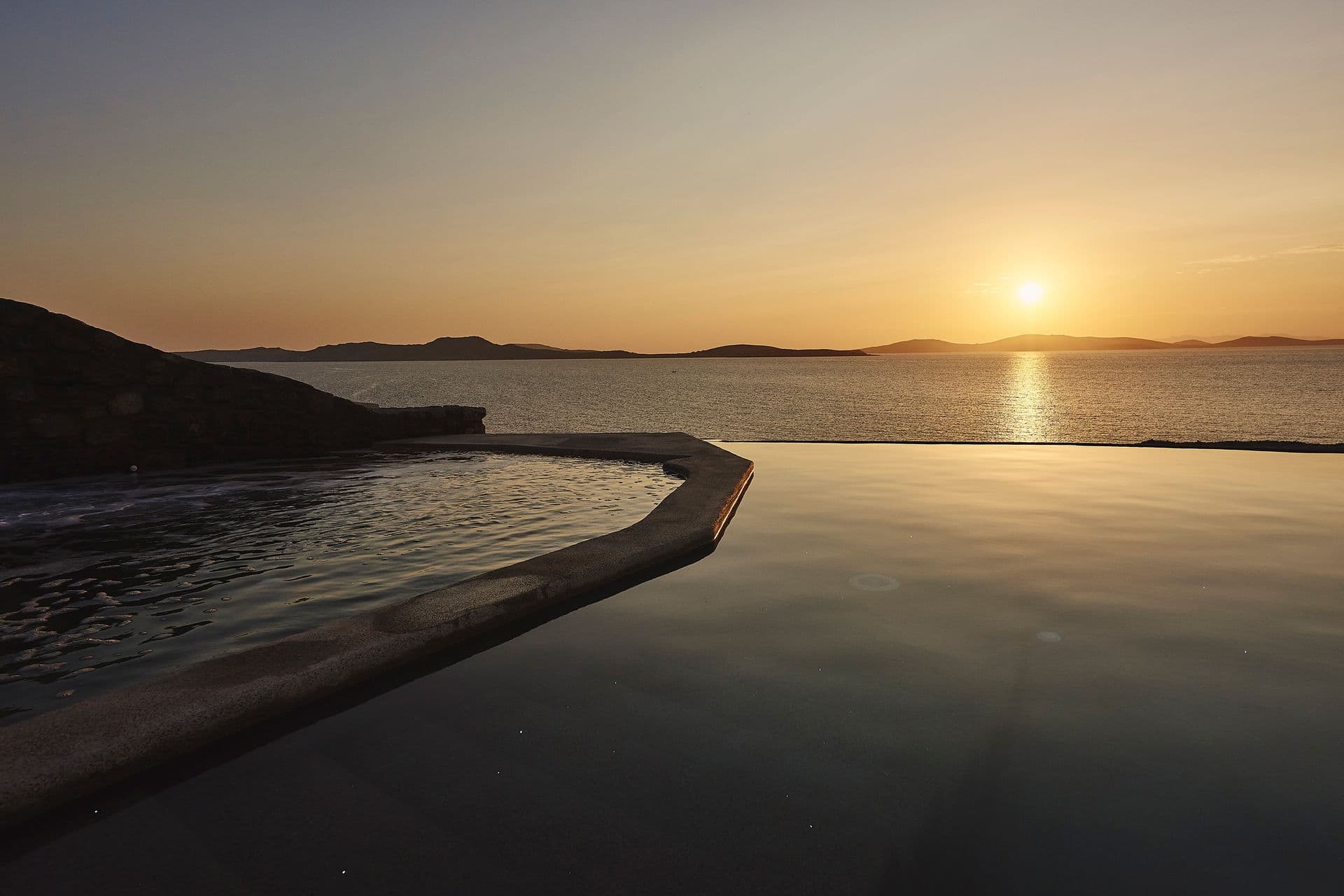 Amazon Mykonos Resort & Spa