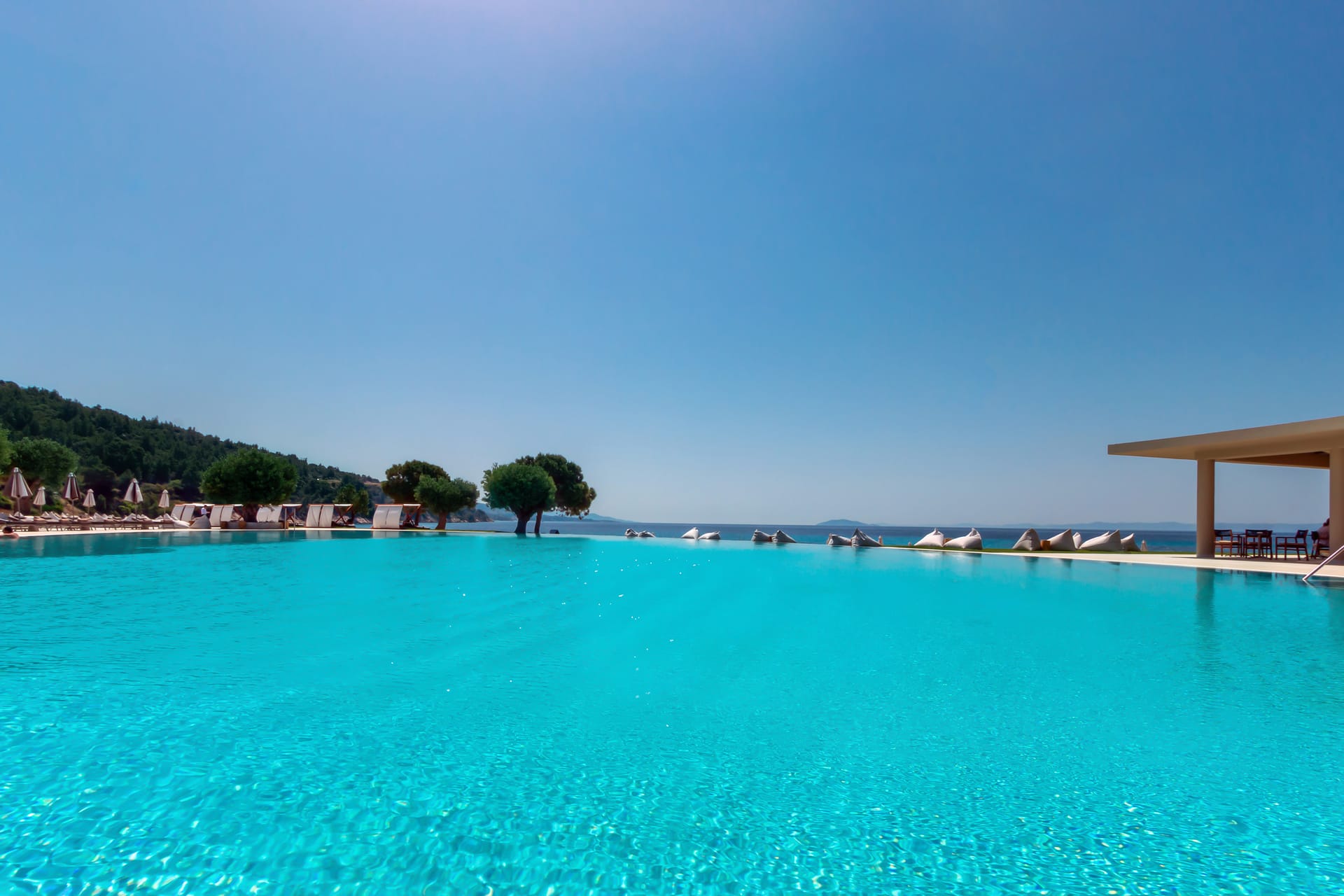 Ammoa Luxury Hotel & Spa Resort