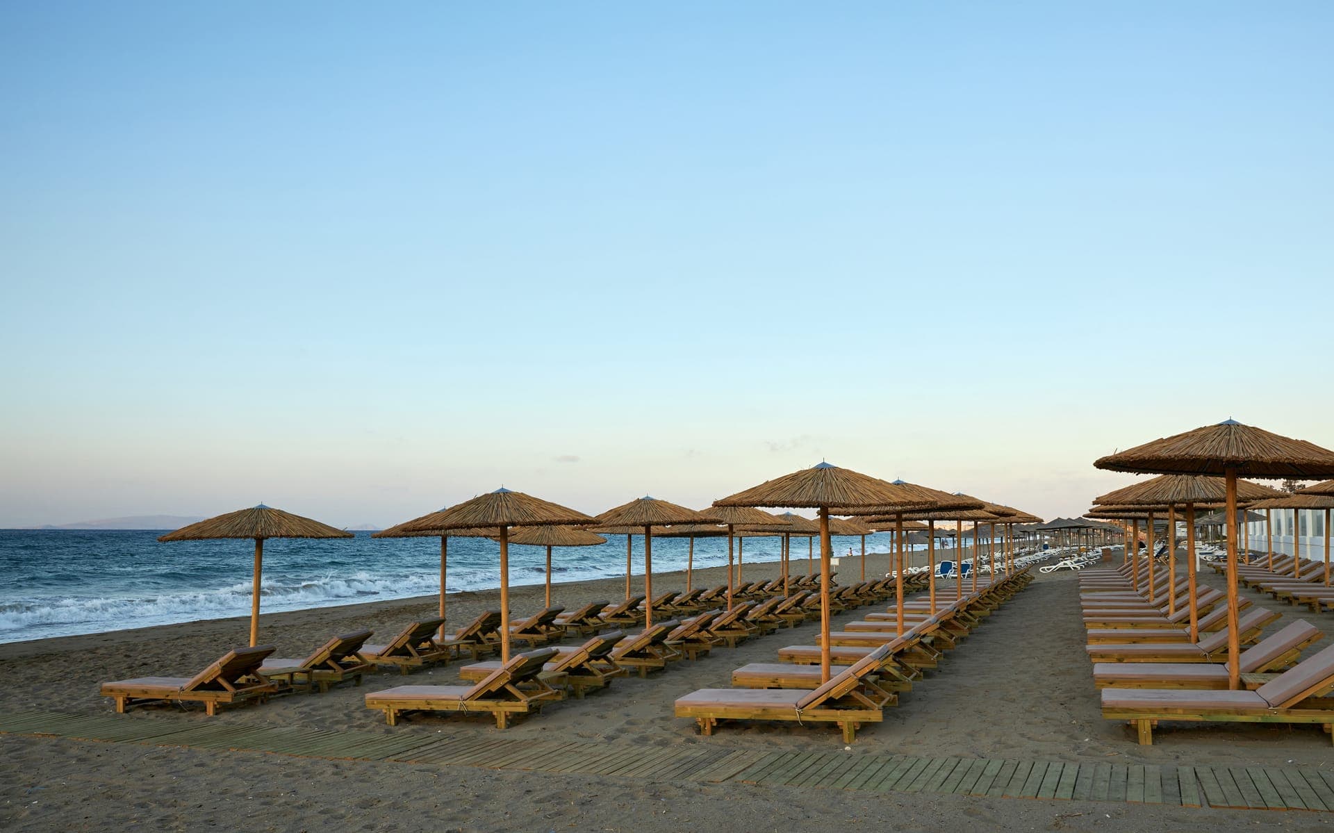 Amounda Bay Hotel