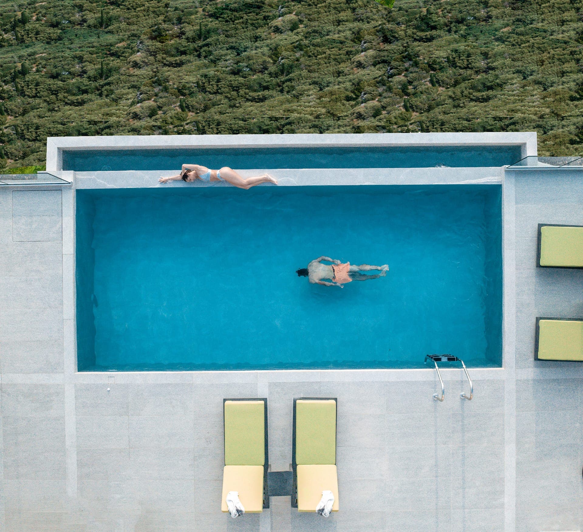 Anadeo Villas & Suites