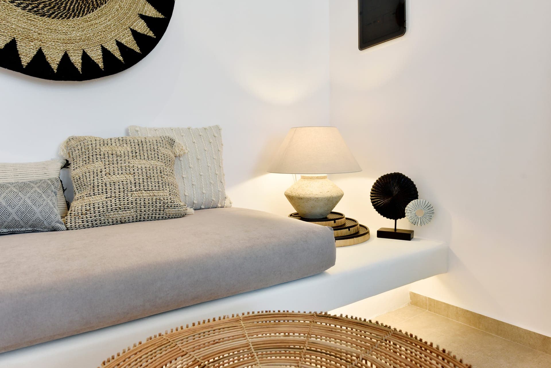Anais Milos Suites