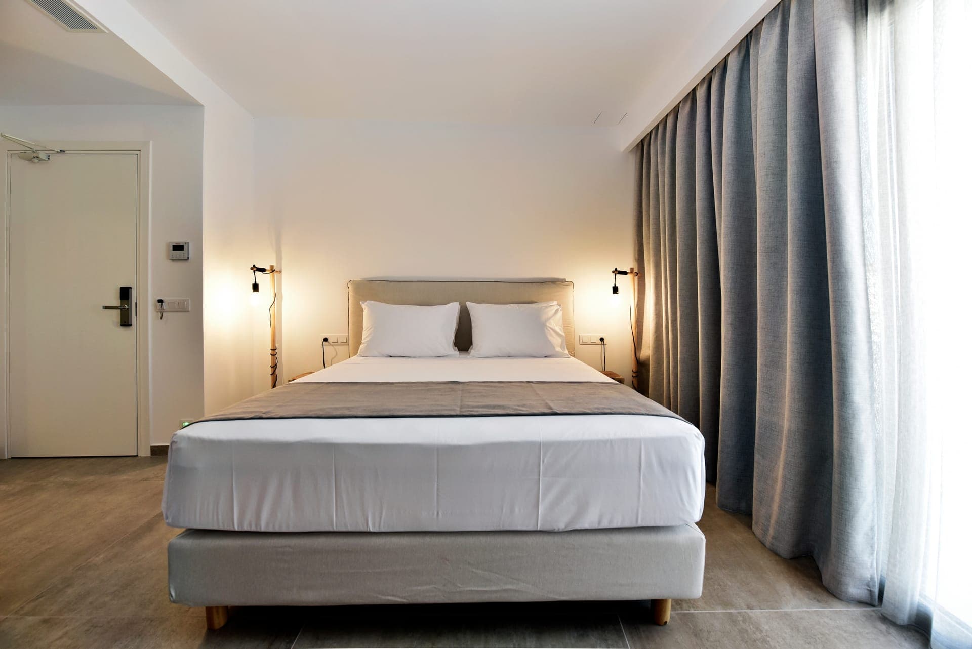 Anais Milos Suites